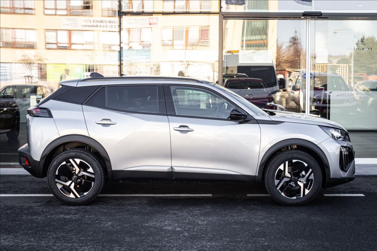 Peugeot 2008, 1,2 BUSINESS Hybrid 145 e-DCS6 - fotka 4