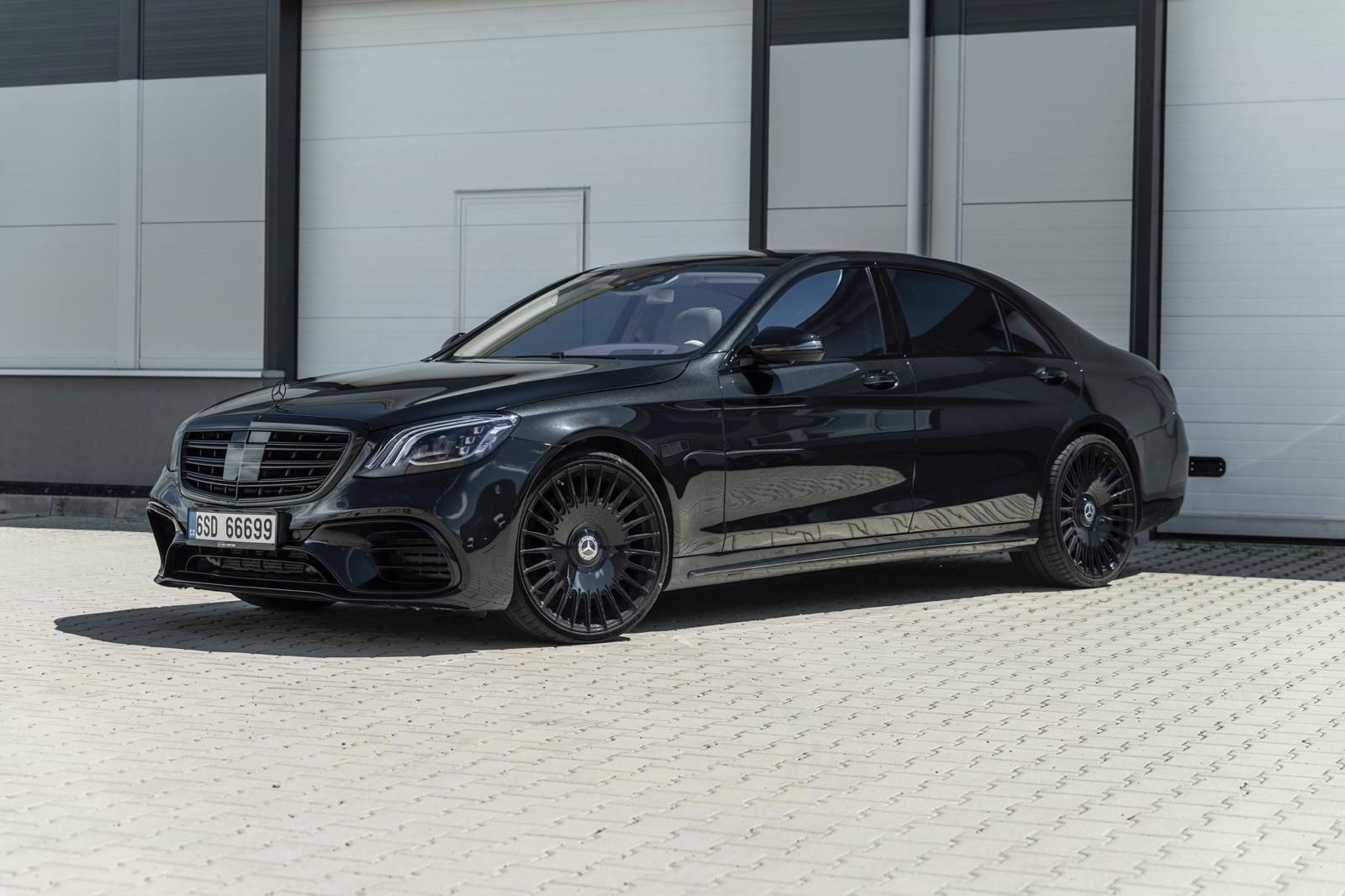 Mercedes-Benz Třídy S, Mercedes-Benz S560 Long / S63 - fotka 6