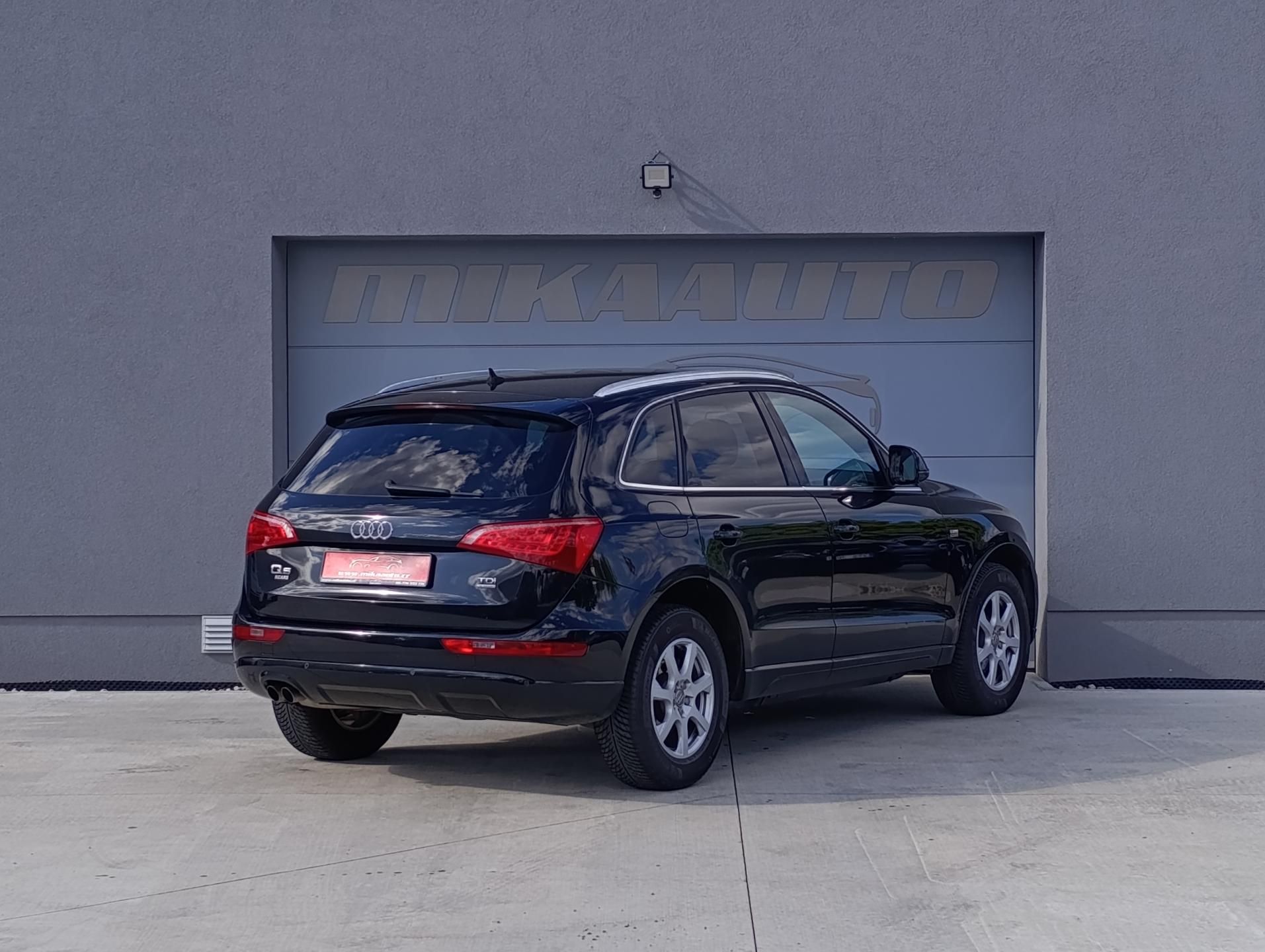 Audi Q5, 2.0TDI QUATTRO S-LINE ČR - fotka 5