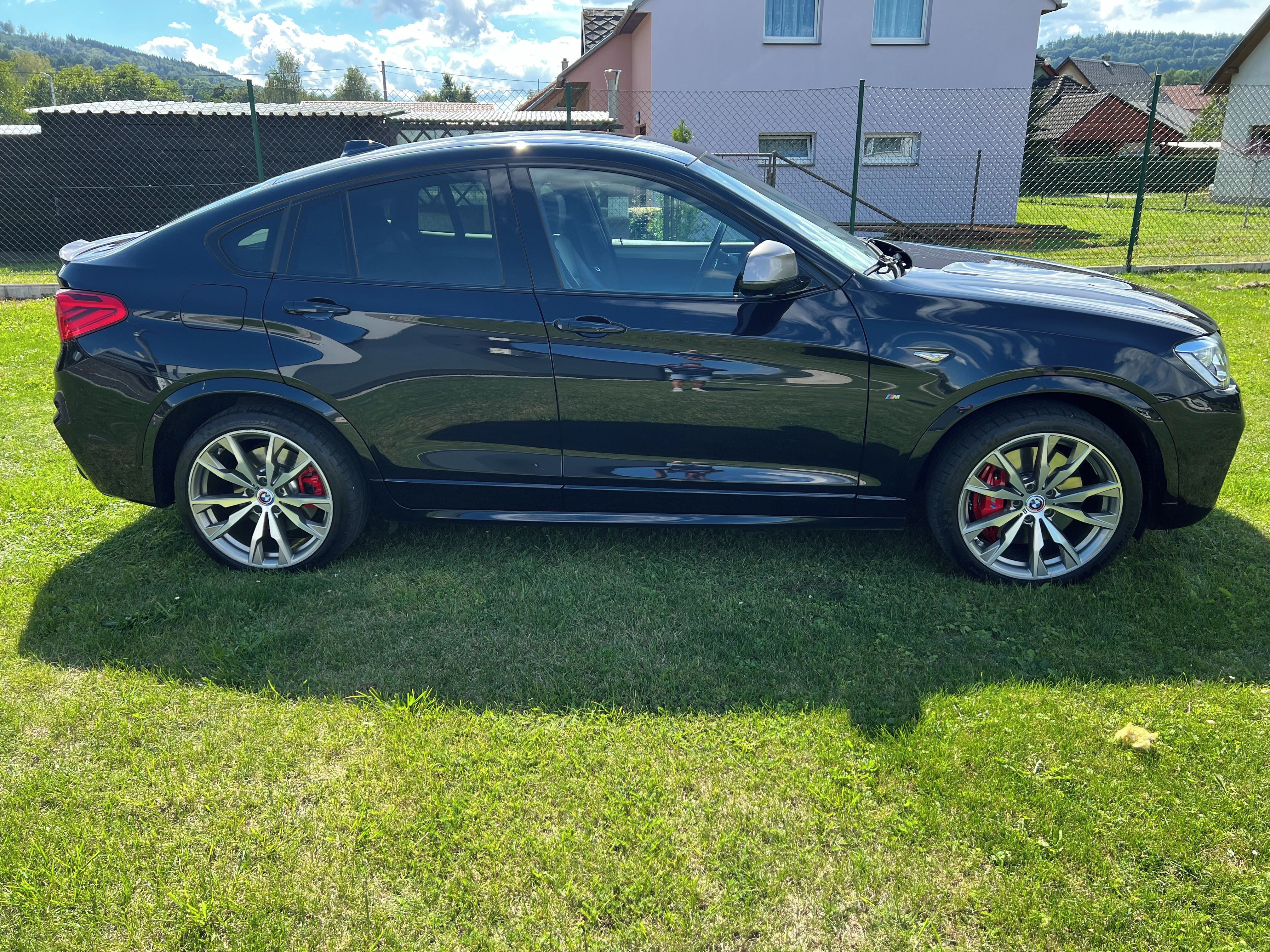 BMW X4, M 40i - fotka 4