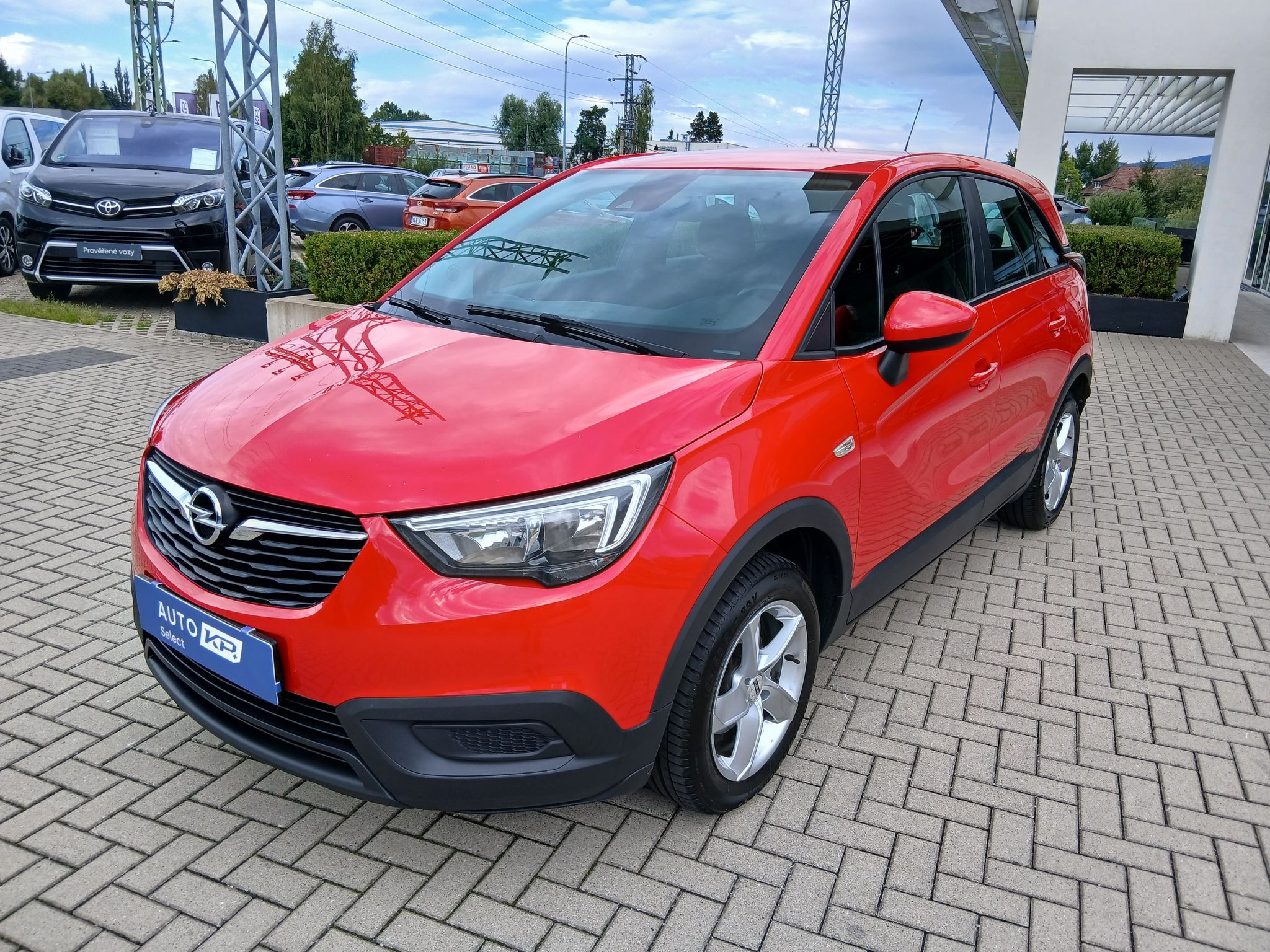 Opel Crossland X, 1.2T 81kW 1.maj., ČR, servis - fotka 2
