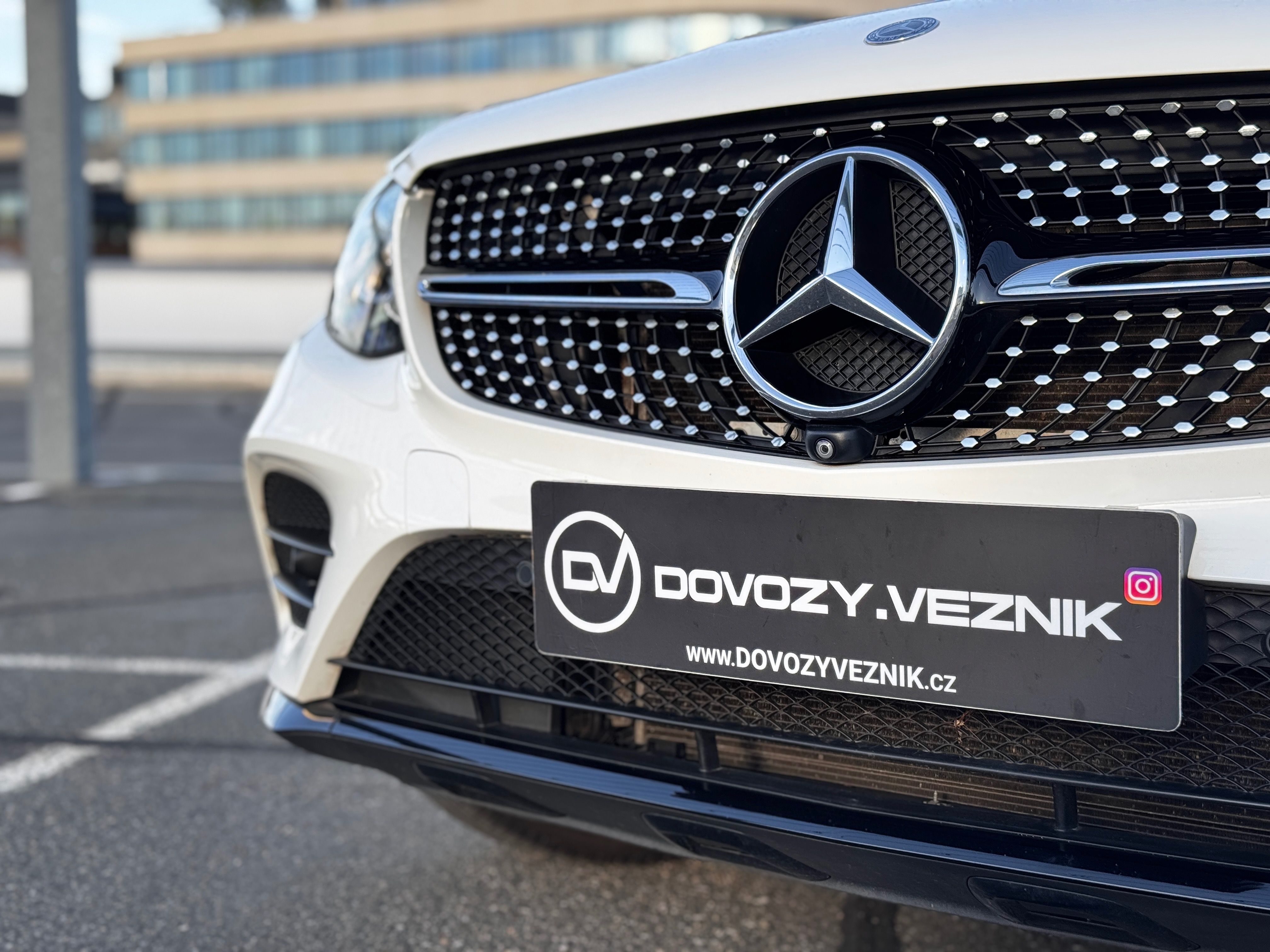 Mercedes-Benz GLC, 250 4MATIC Coupé - fotka 3