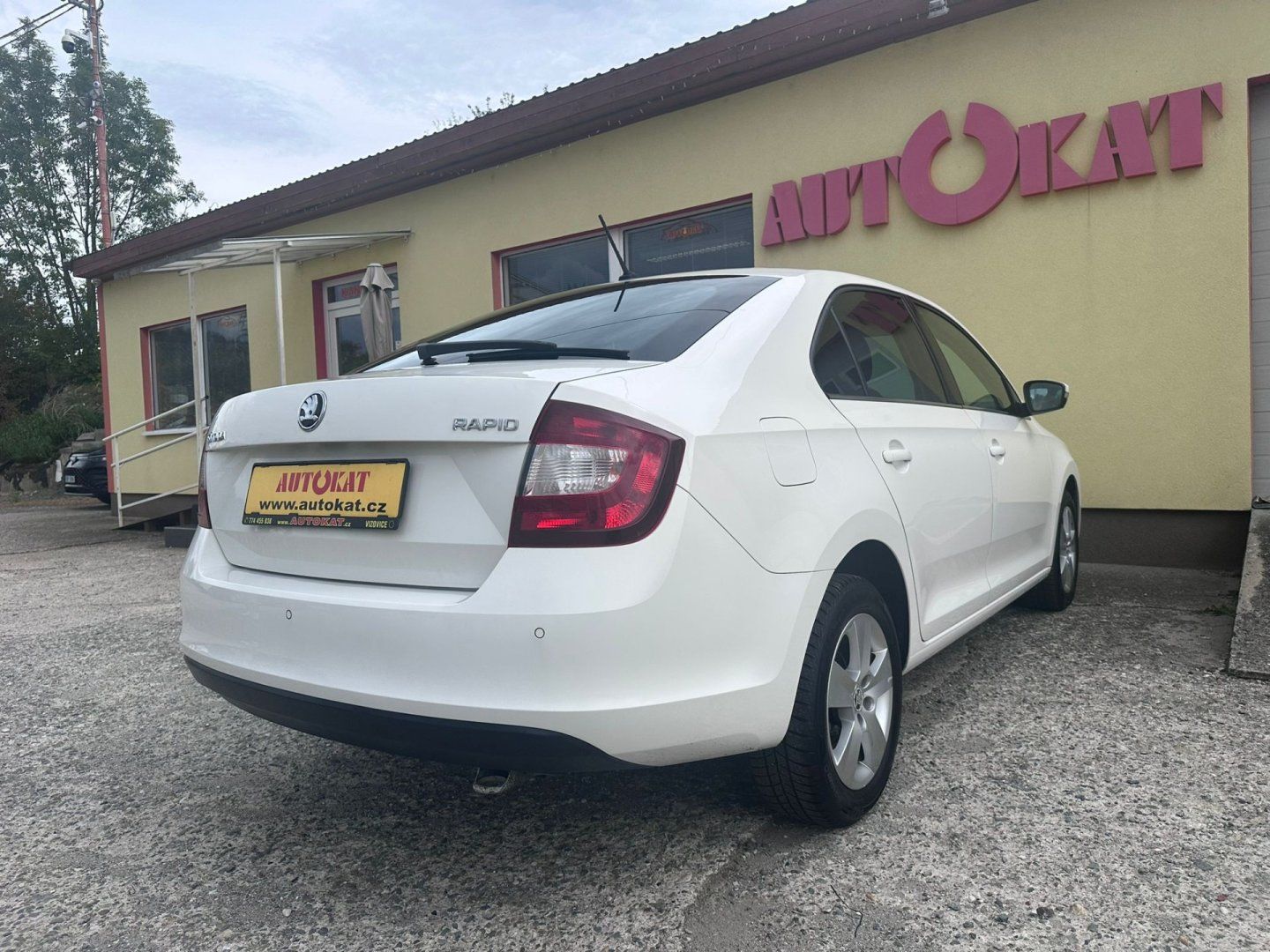 Škoda Rapid, 1.0TSi 81kW/1MAJ/ČR/Výhřev/TOP - fotka 3