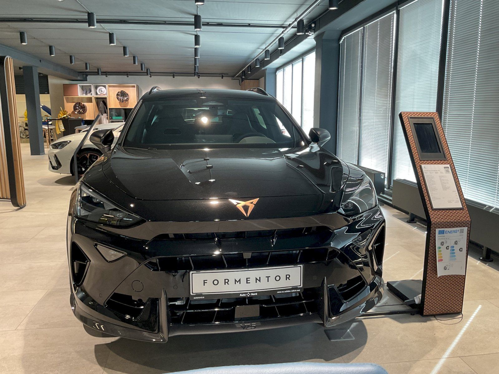 Cupra Formentor, Formentor VZ5 2.5 TSI 390k DSG - fotka 4