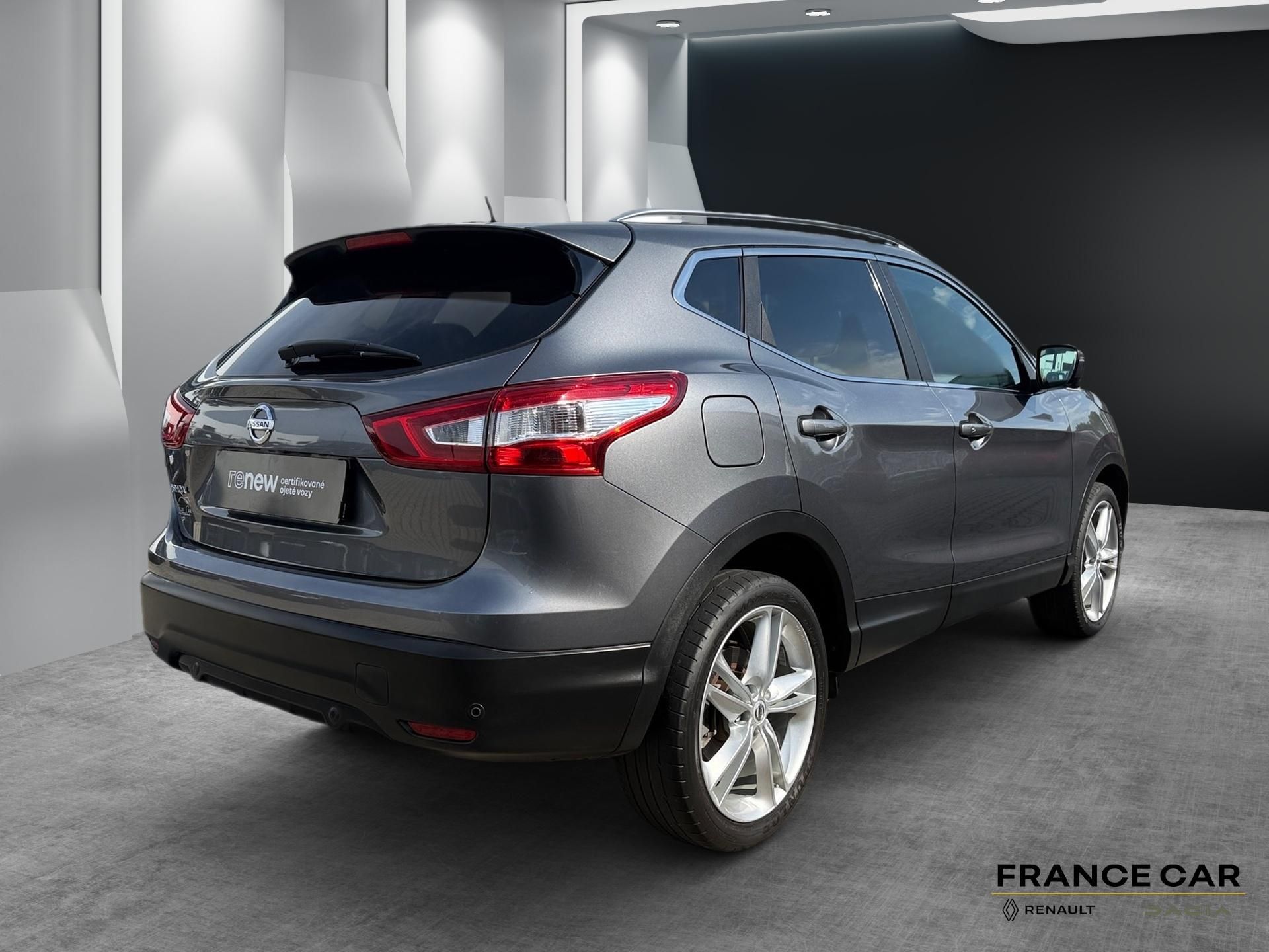 Nissan Qashqai, 1,6 DiG-T 120 kW N-Connecta - fotka 5