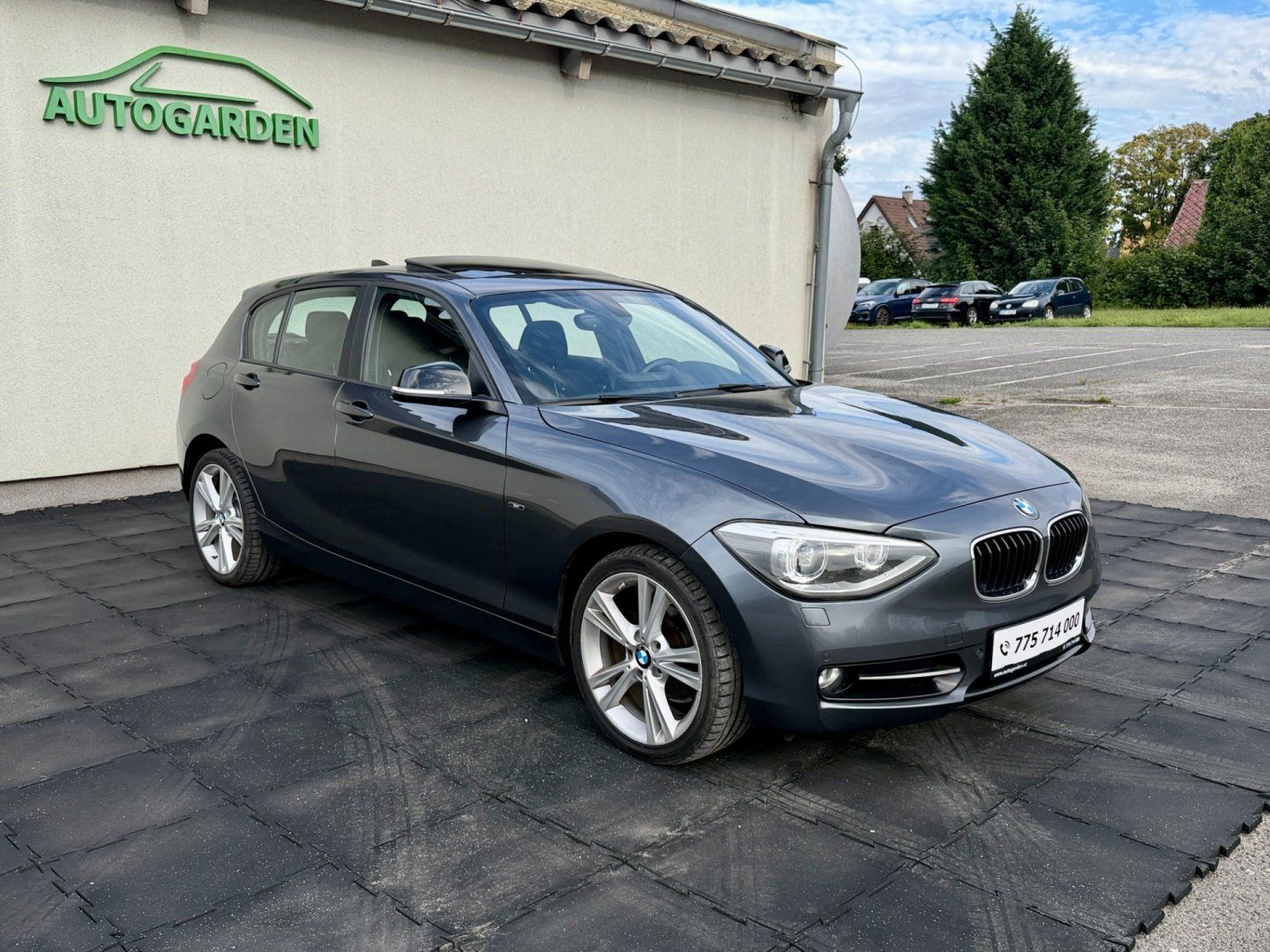 BMW Řada 1, 2.0 šíbr M-Sport, nové rozvody - fotka 2