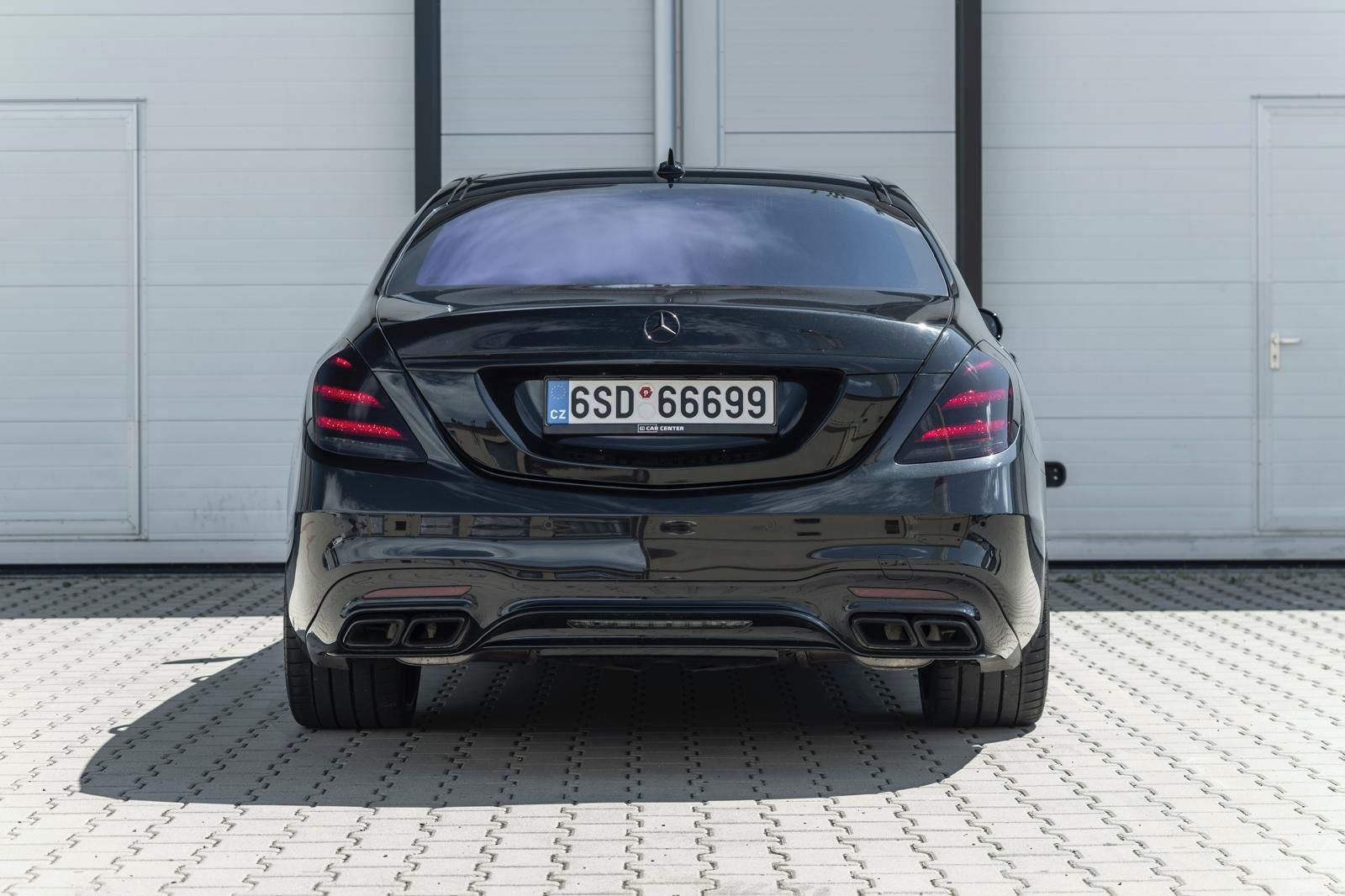 Mercedes-Benz Třídy S, Mercedes-Benz S560 Long / S63 - fotka 3