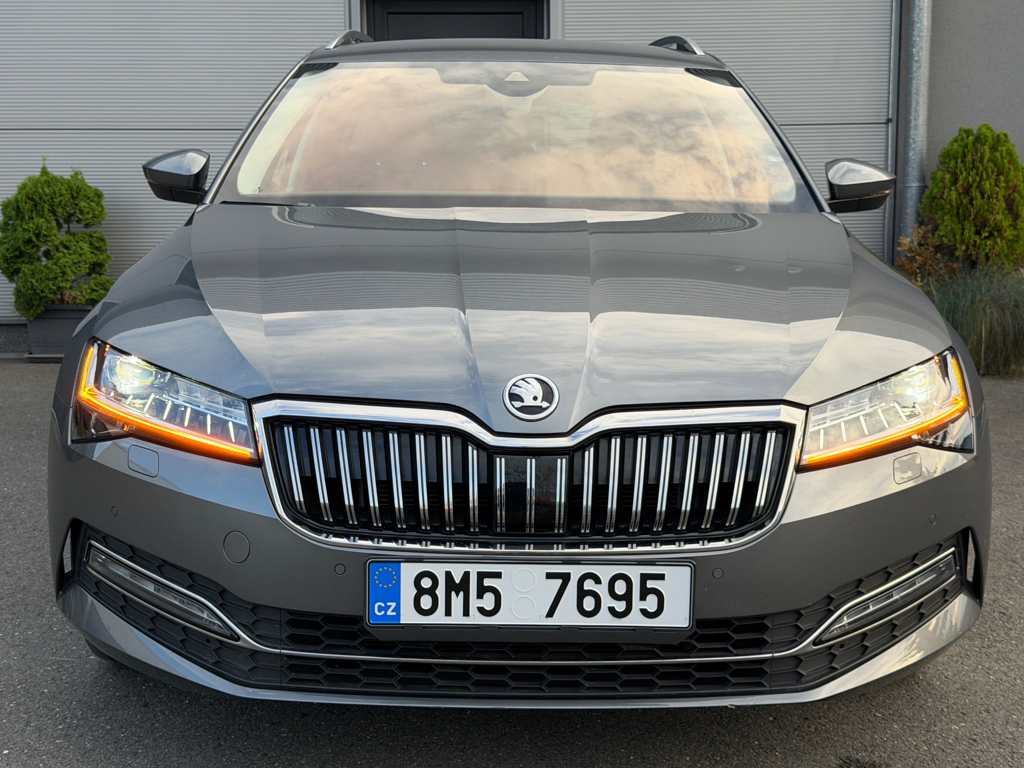Škoda Superb, STYLE Combi 2.0 TDi 110kW DSG - fotka 4