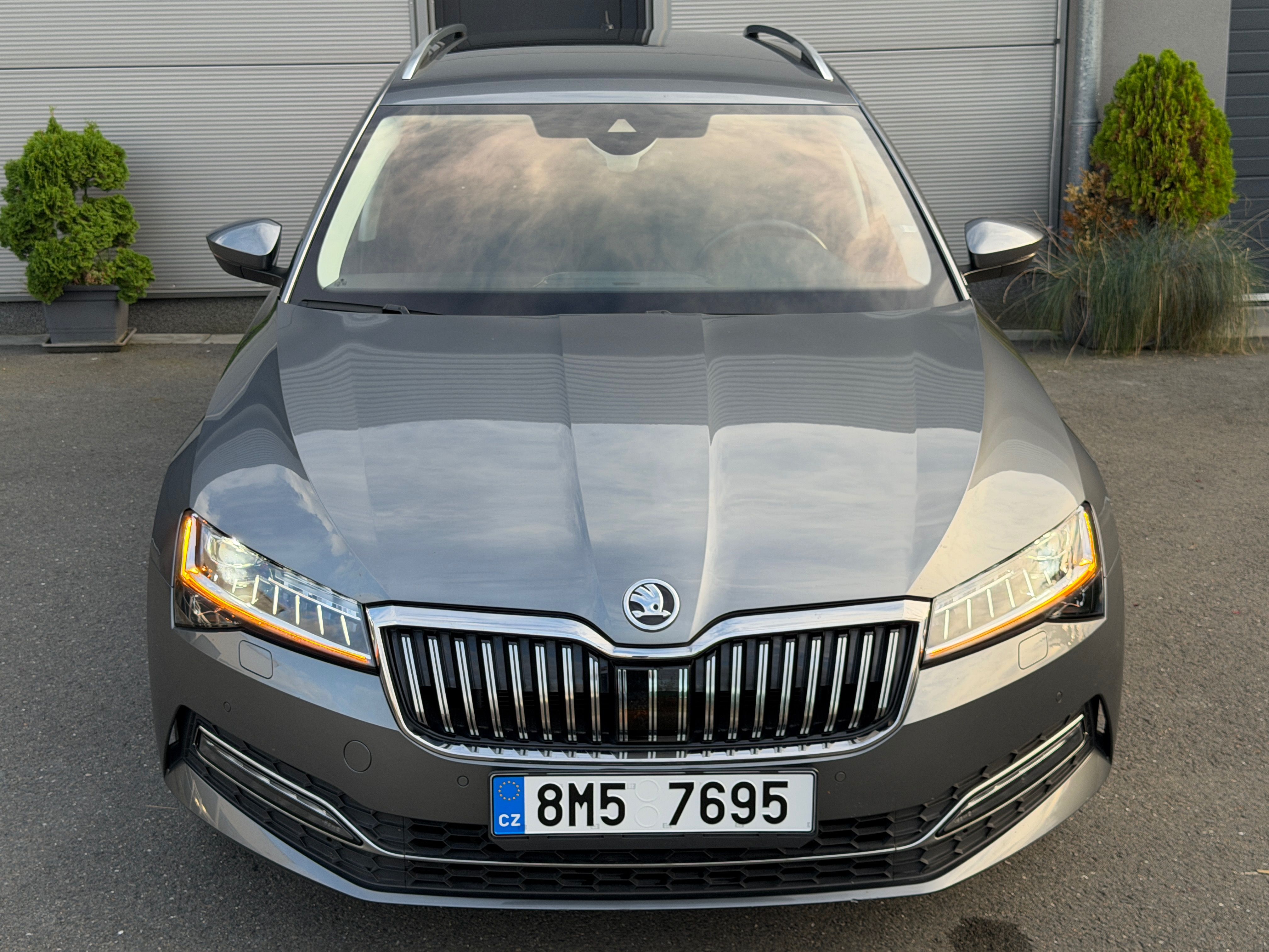 Škoda Superb, STYLE Combi 2.0 TDi 110kW DSG - fotka 2
