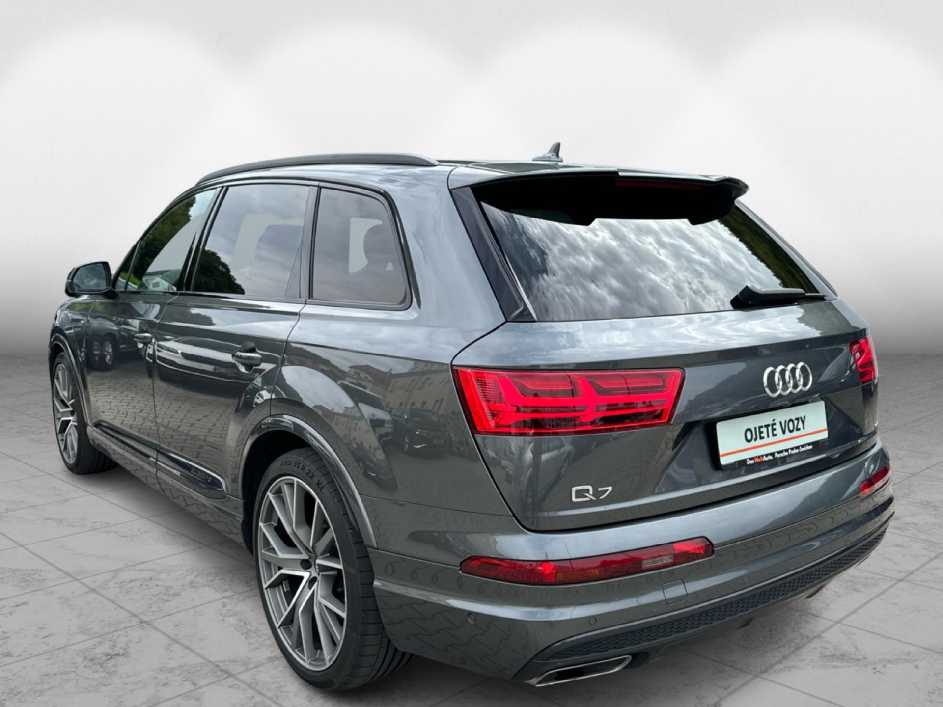 Audi Q7, 3.0 TDI Quattro S-Line 7míst - fotka 4