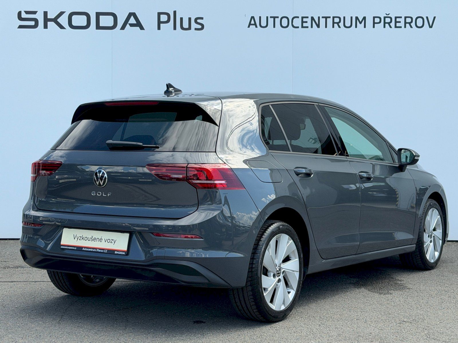 Volkswagen Golf, 1.5 TSI 85kW People - fotka 2