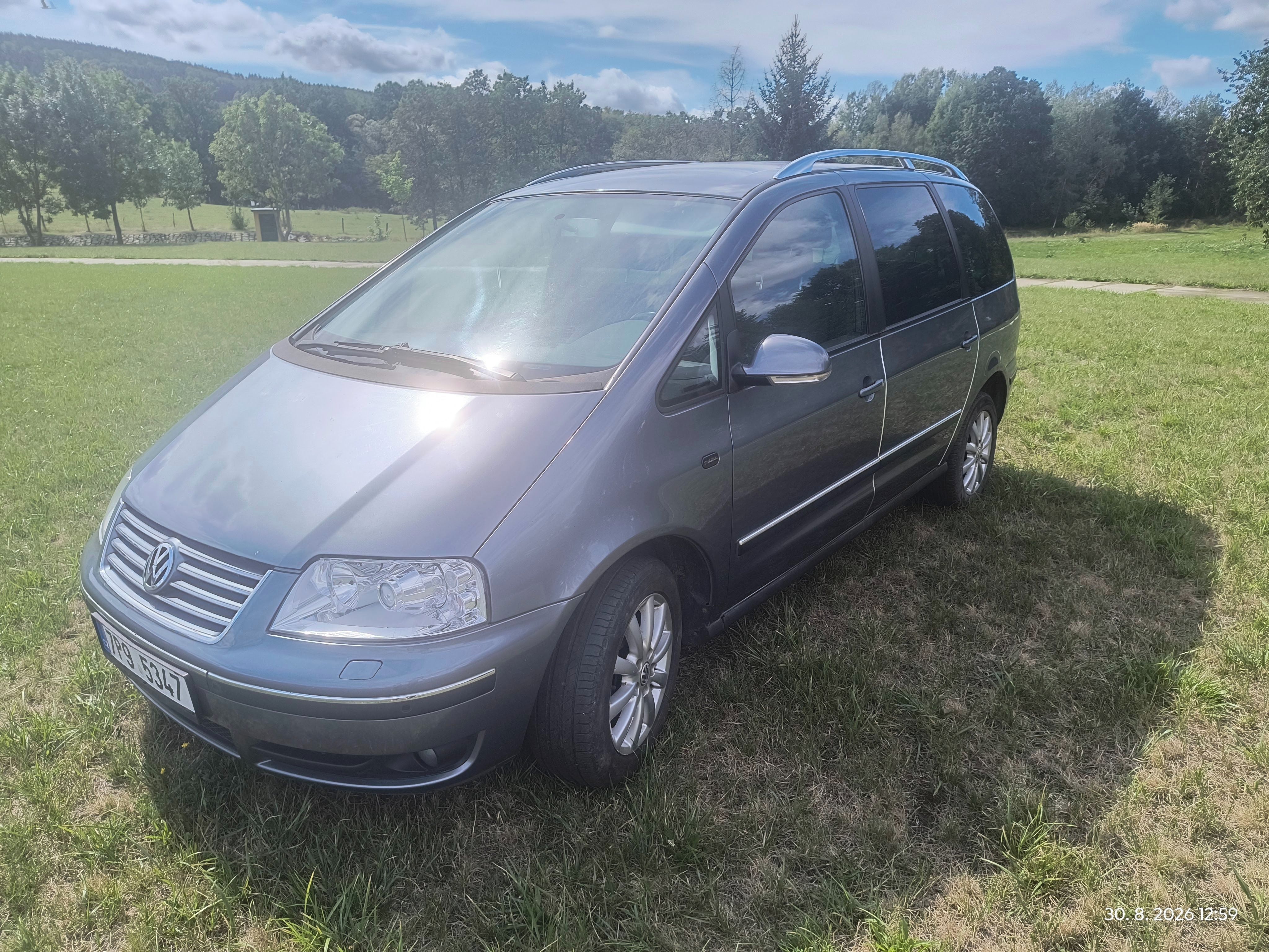 Volkswagen Sharan - fotka 2
