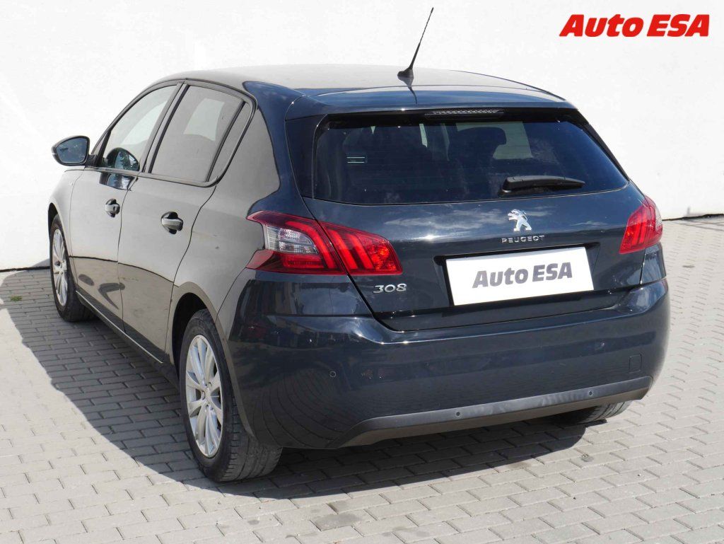 Peugeot 308, 1.2PT - fotka 6
