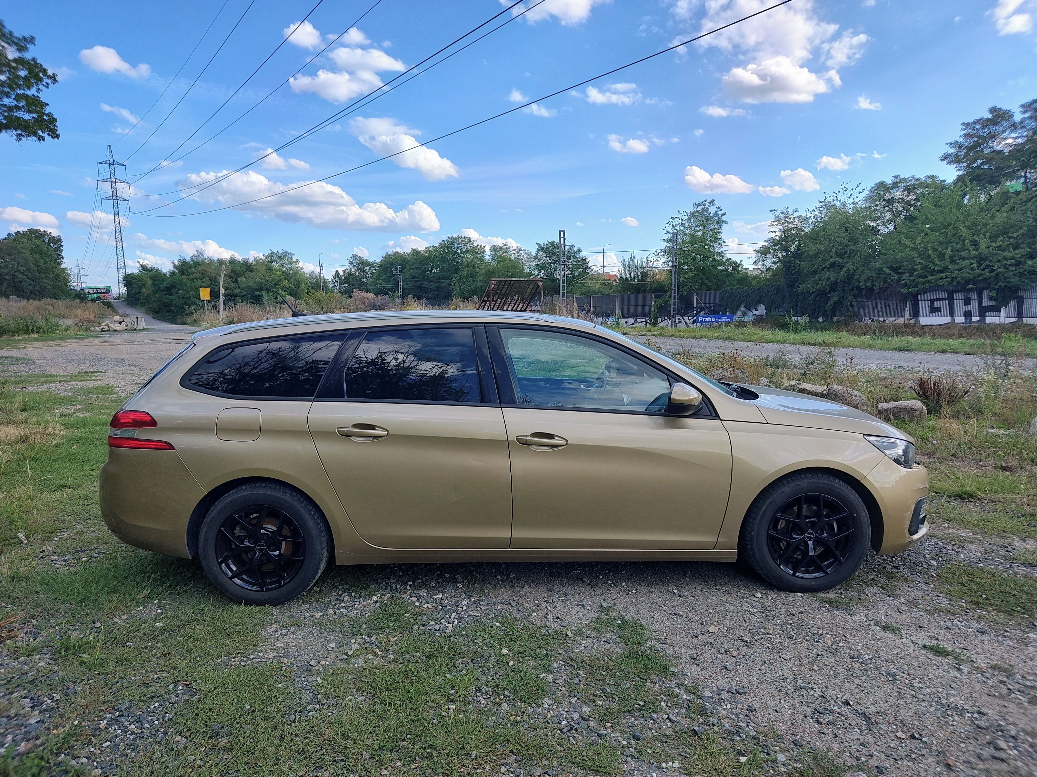 Peugeot 308, 1,2 96 Kw 1.Majitel, Původ ČR - fotka 4