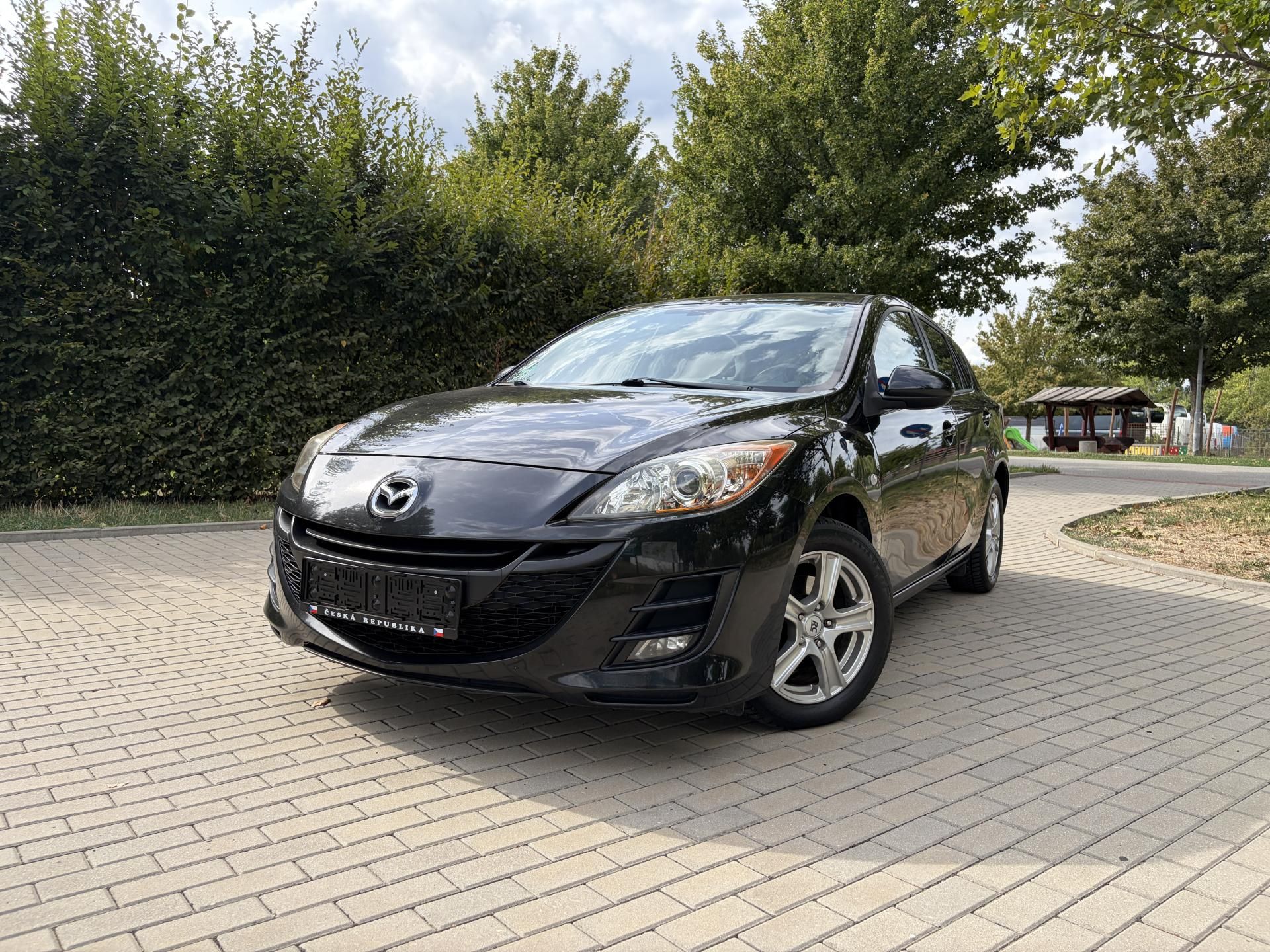 Mazda 3, 1.6 High-Line