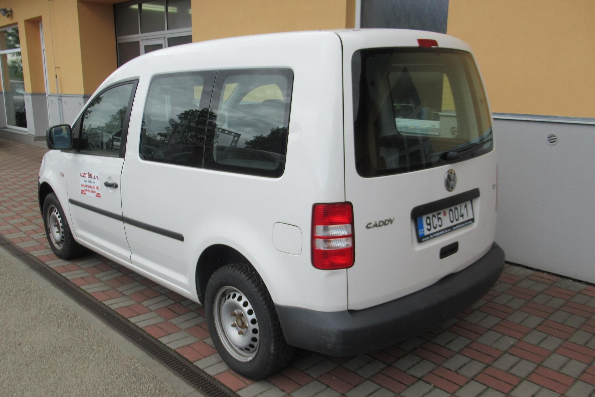 Volkswagen Caddy, 1.6TDI KLIMA NA OPRAVU NEBO ND - fotka 2