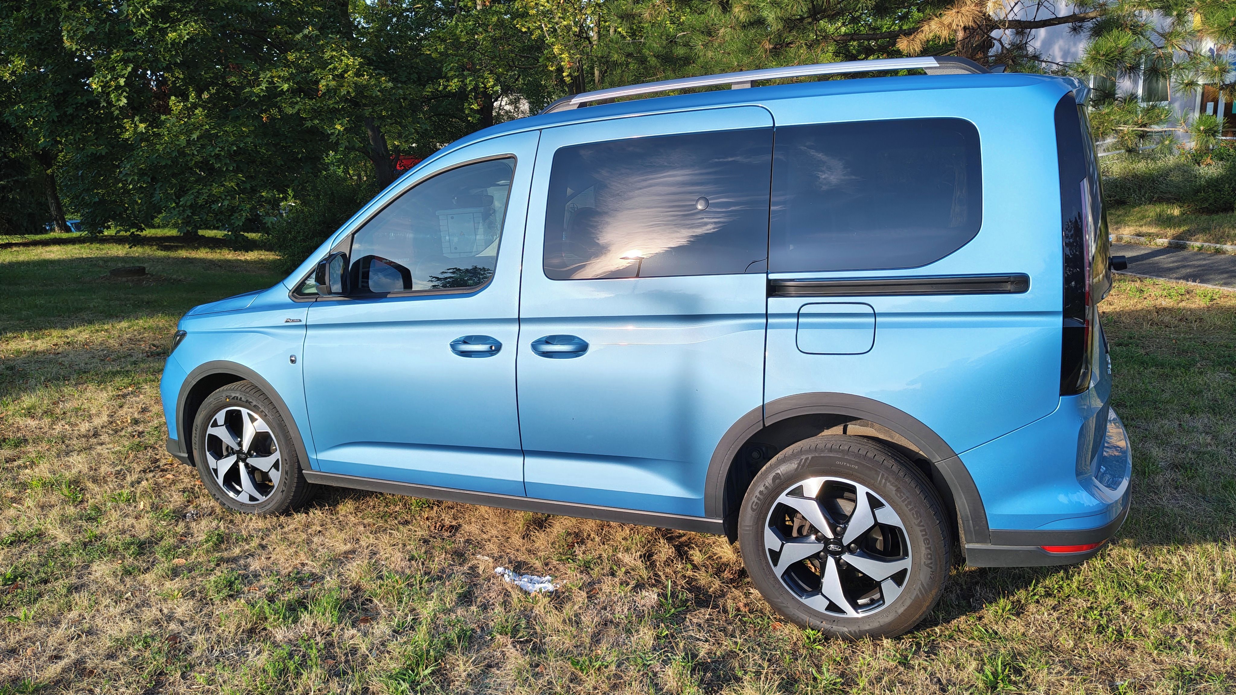 Ford Tourneo Connect, Active 2.0