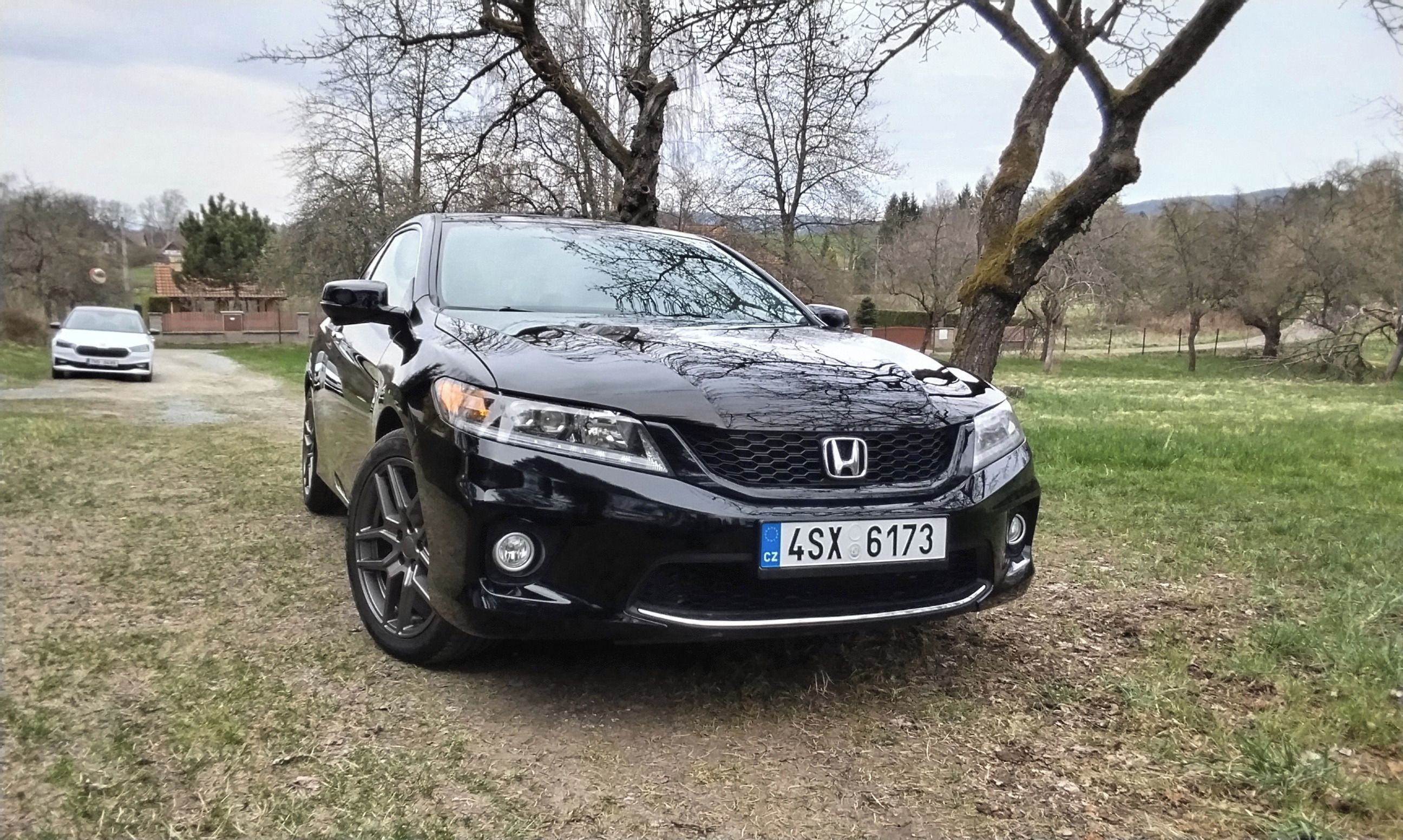 Honda Accord, Coupe EX-L V6 - fotka 2