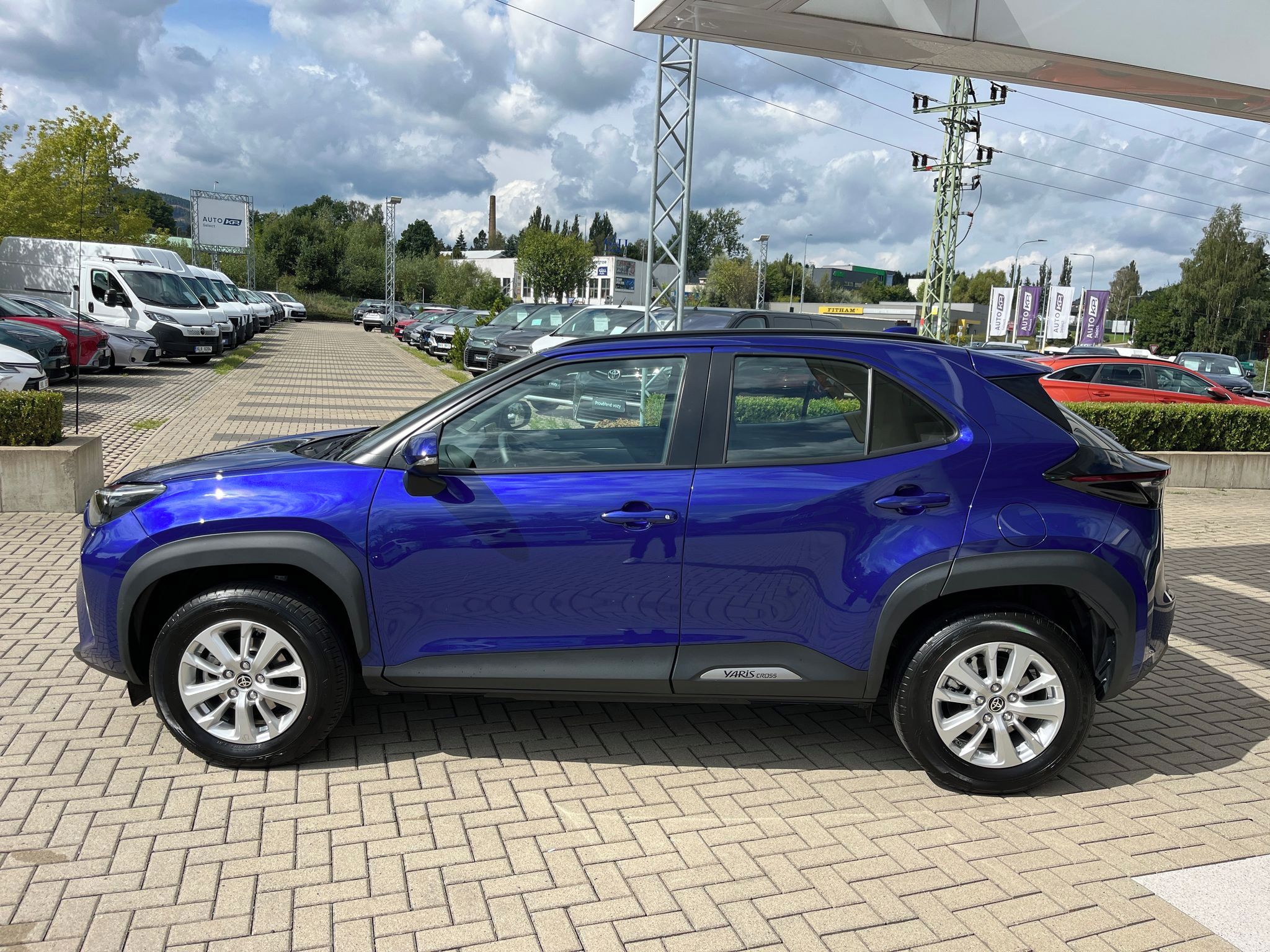 Toyota Yaris Cross, 1.5 Hybrid e-CVT Comfort - fotka 3