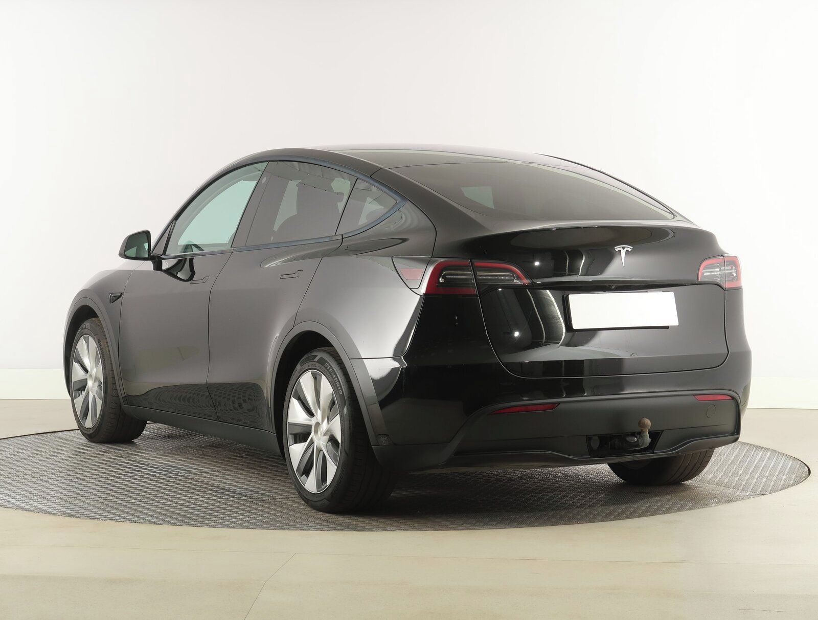 Tesla Model Y, RWD LFP 60kWh, Automat, Kůže - fotka 4