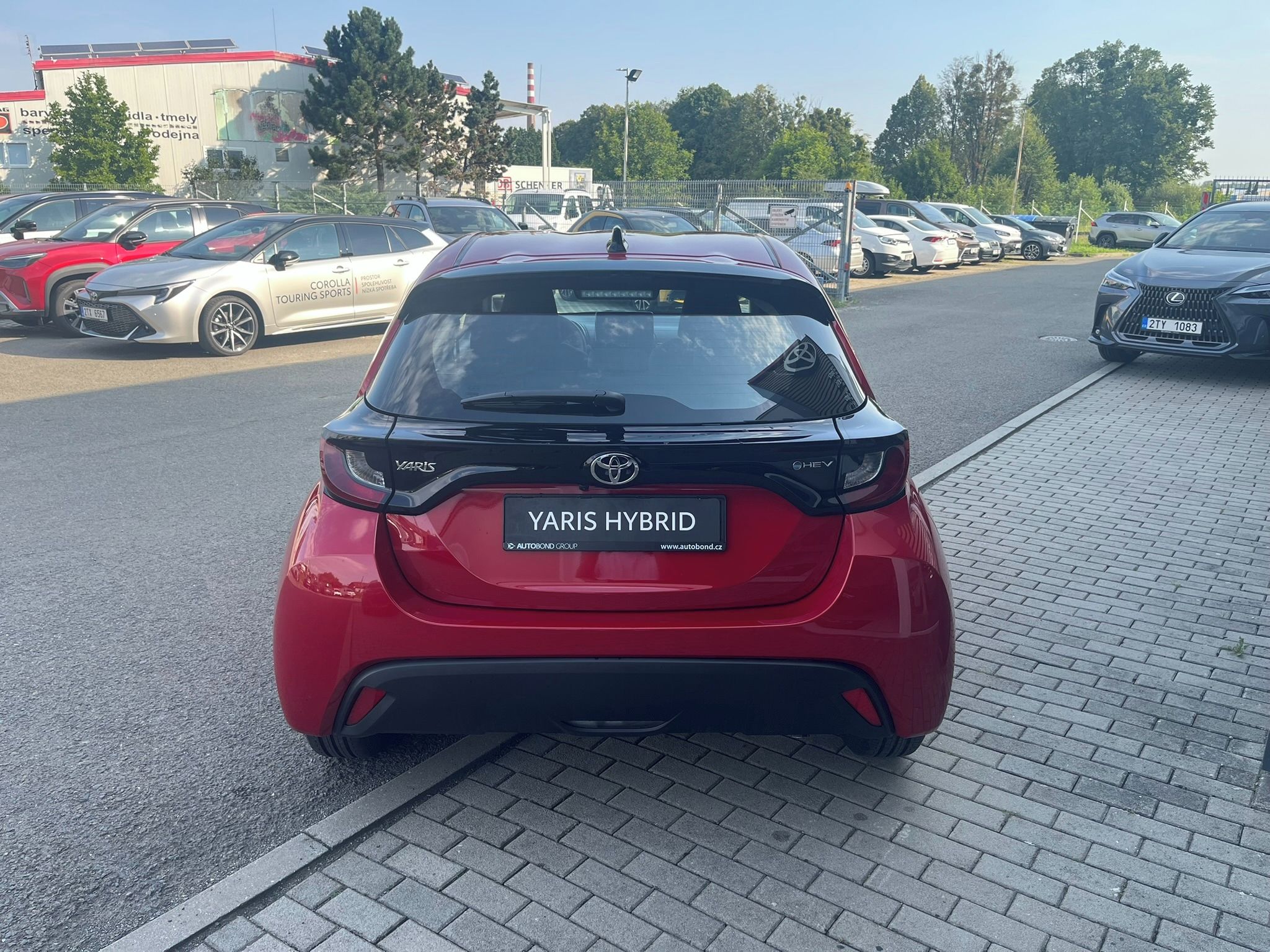 Toyota Yaris, 1.5L HEV 116k Comfort - fotka 6