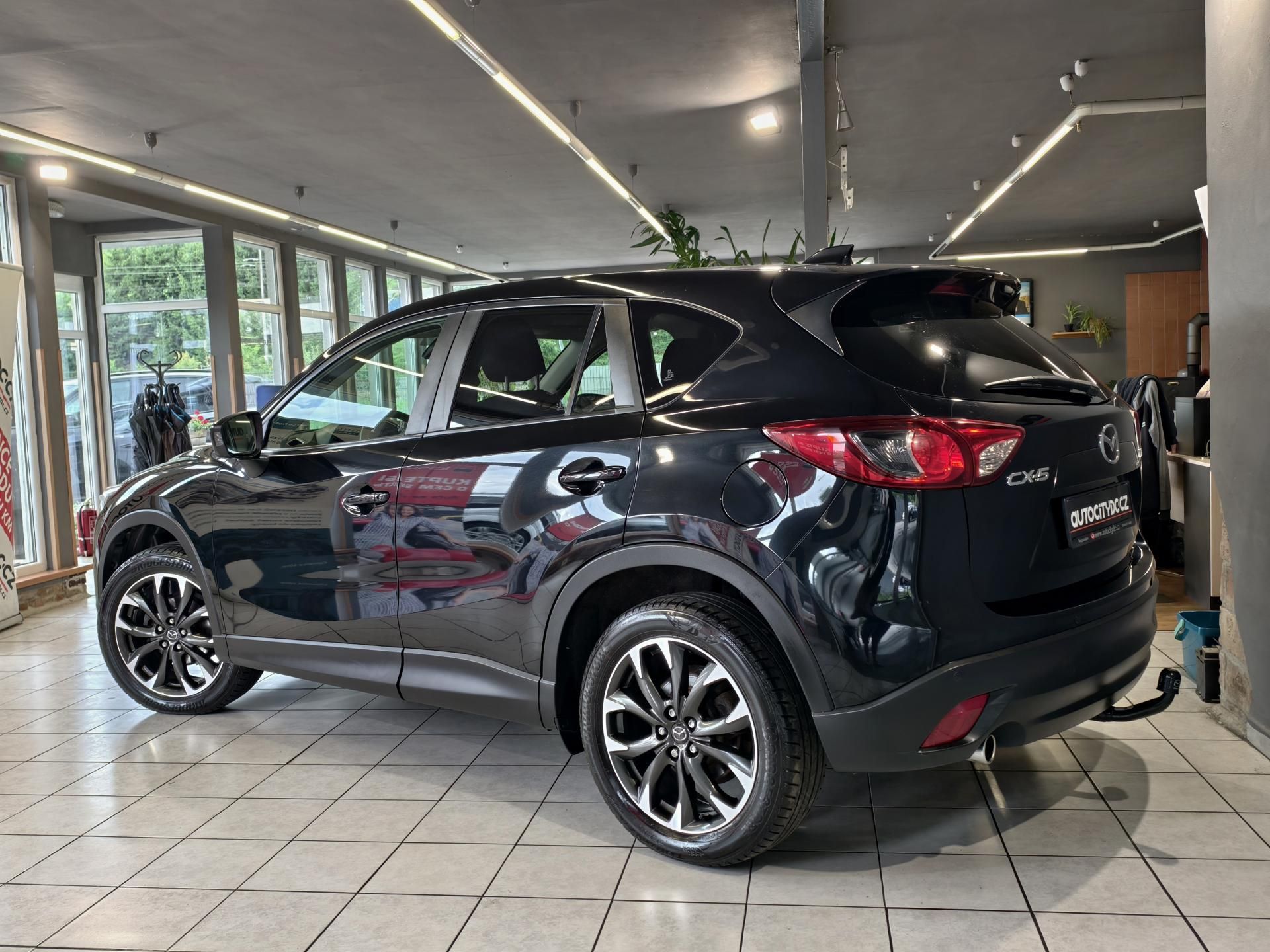 Mazda CX-5, 2.0 i 121kW VÝHŘEVY, PDC, TEMP - fotka 5