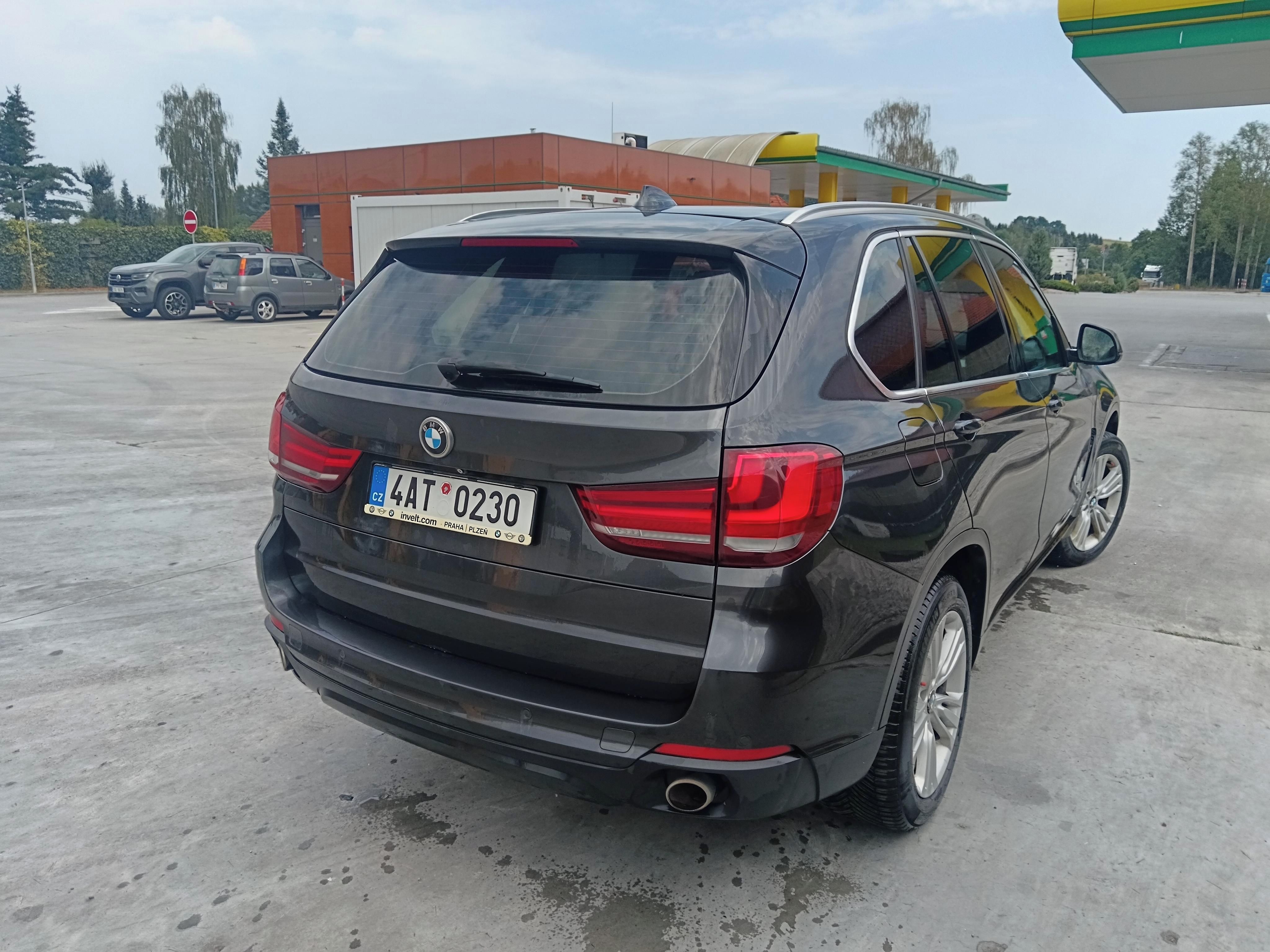 BMW X5, 330D xdrive - fotka 3