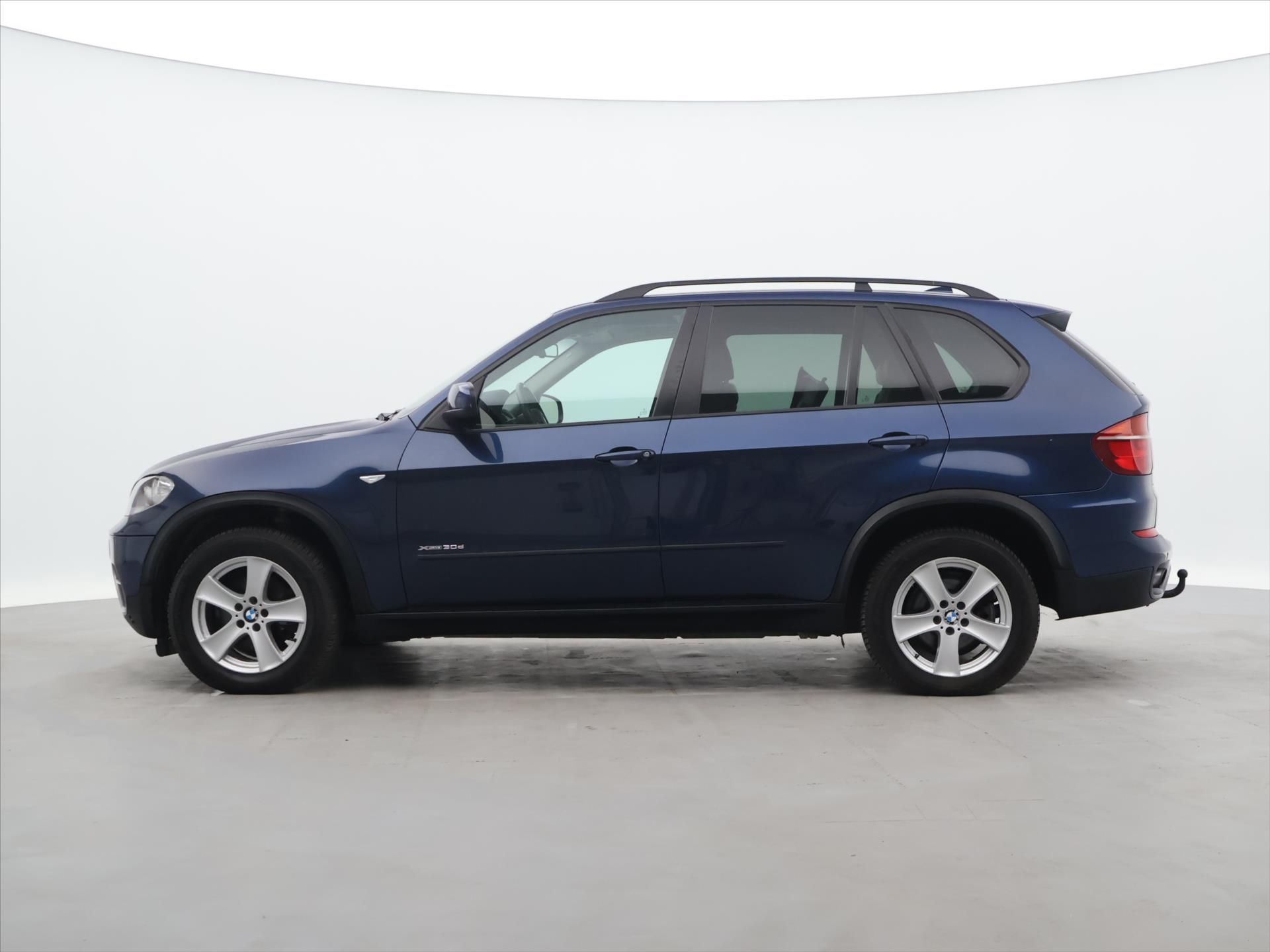 BMW X5, 3,0 D 180KW PANORAMA TAŽNÉ - fotka 4
