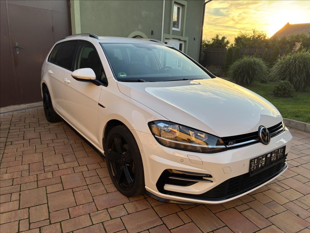 Volkswagen Golf, 2,0 TDI R-Line 110KW - fotka 3