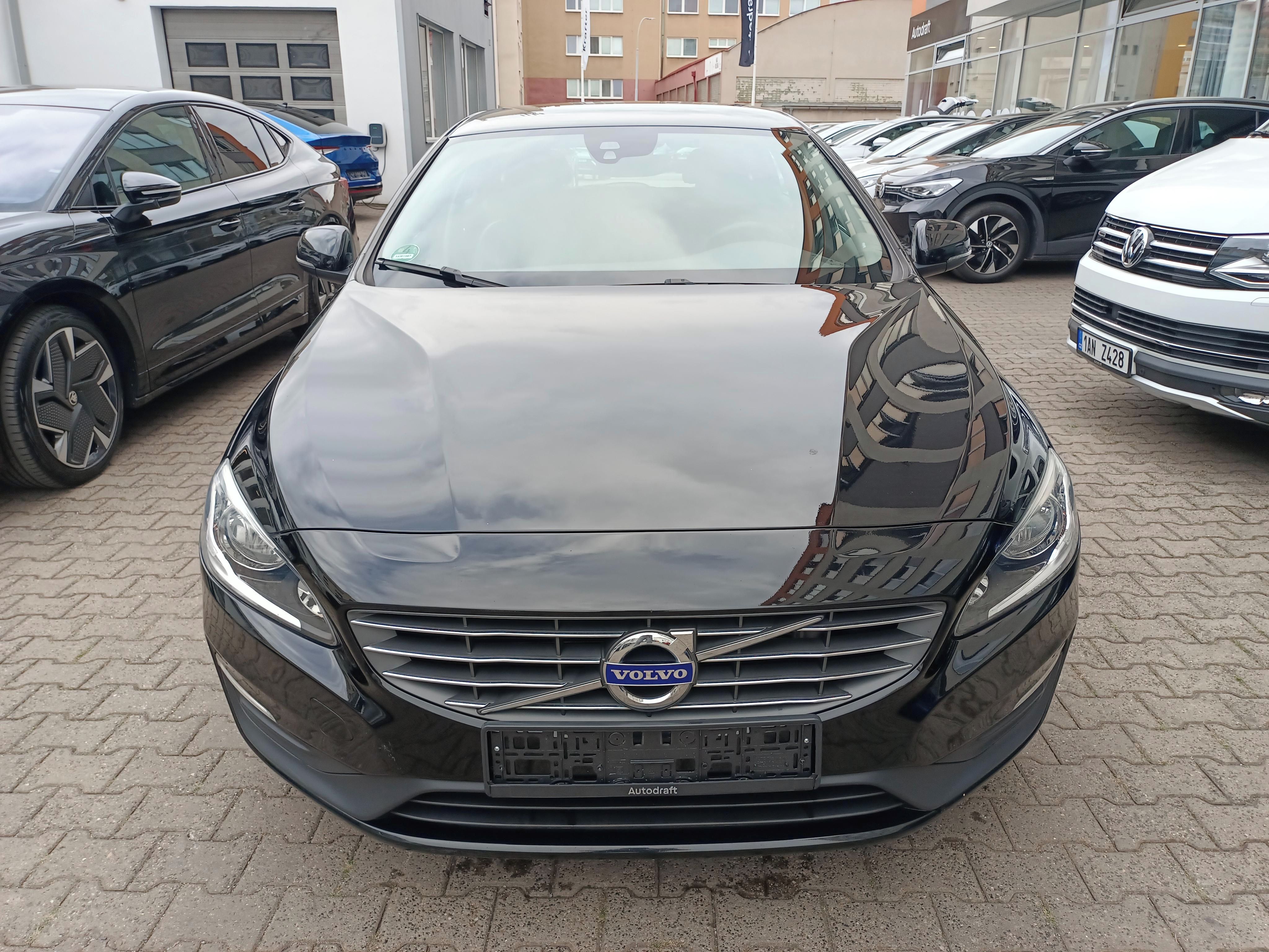 Volvo V60, V60 2.0 D2 88kW / Nové rozvody - fotka 2
