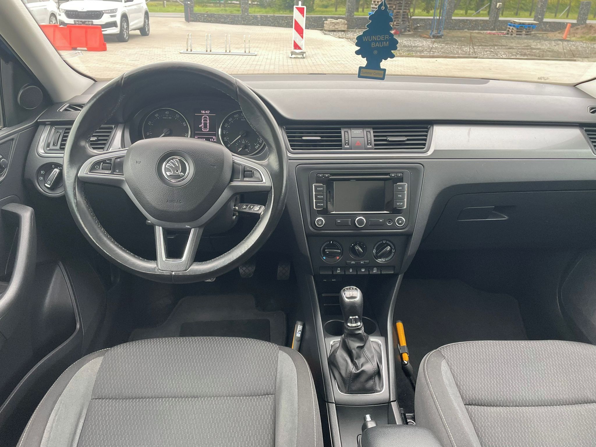 Škoda Rapid, 1.2Tsi 63kw, vybavený,tempomat - fotka 6