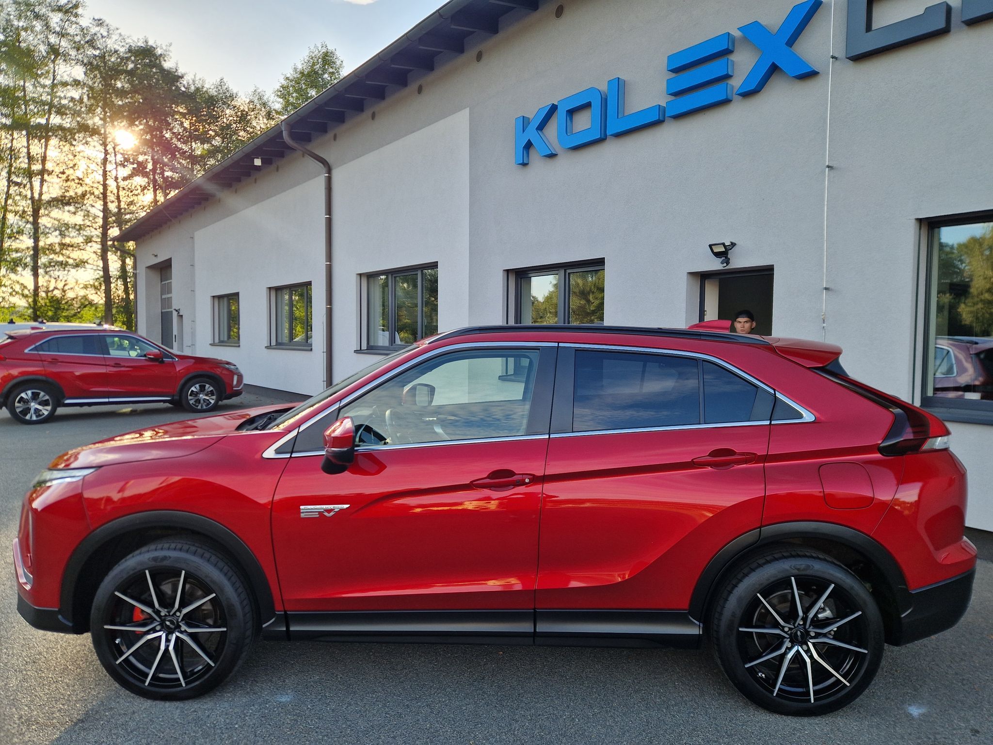 Mitsubishi Eclipse Cross, 2.4 PHEV 4x4 - fotka 2