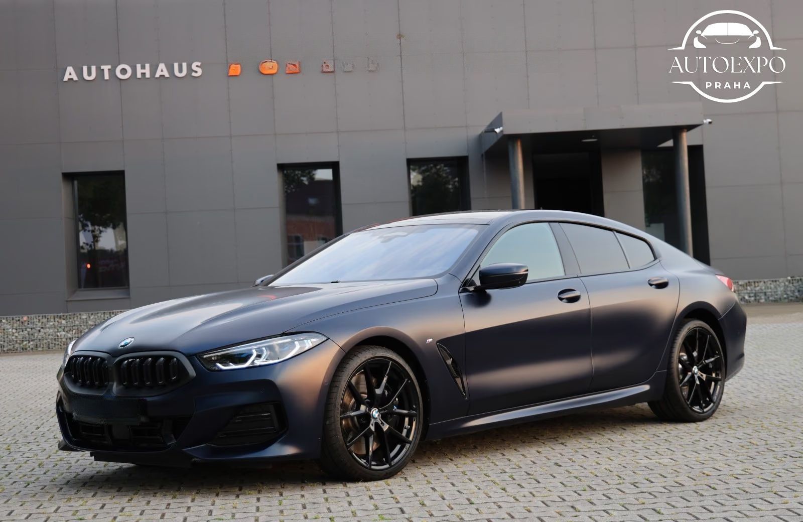 BMW Řada 8, 840d xDrive Carbon*