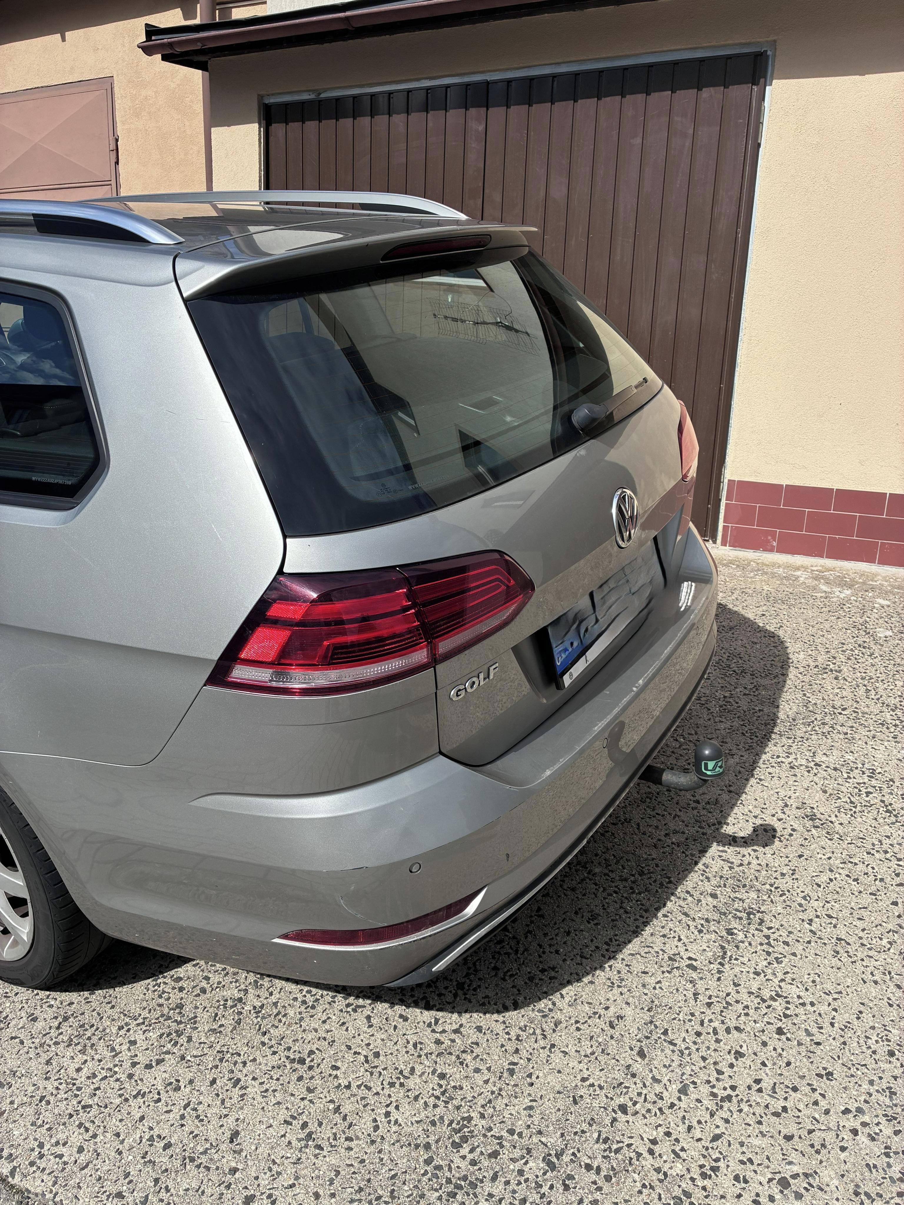 Volkswagen Golf Variant, 1,0 TSi 81 kW, prav. servis - fotka 3