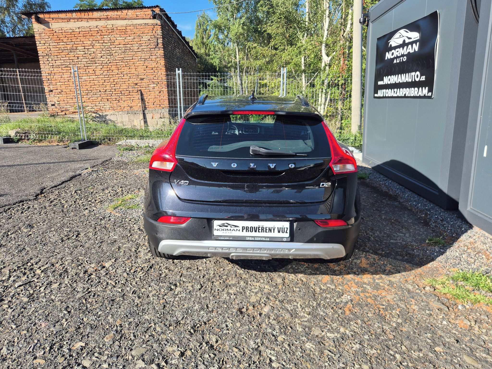 Volvo V40, 1.6D 84kw CROSS COUNTRY, tažné - fotka 6