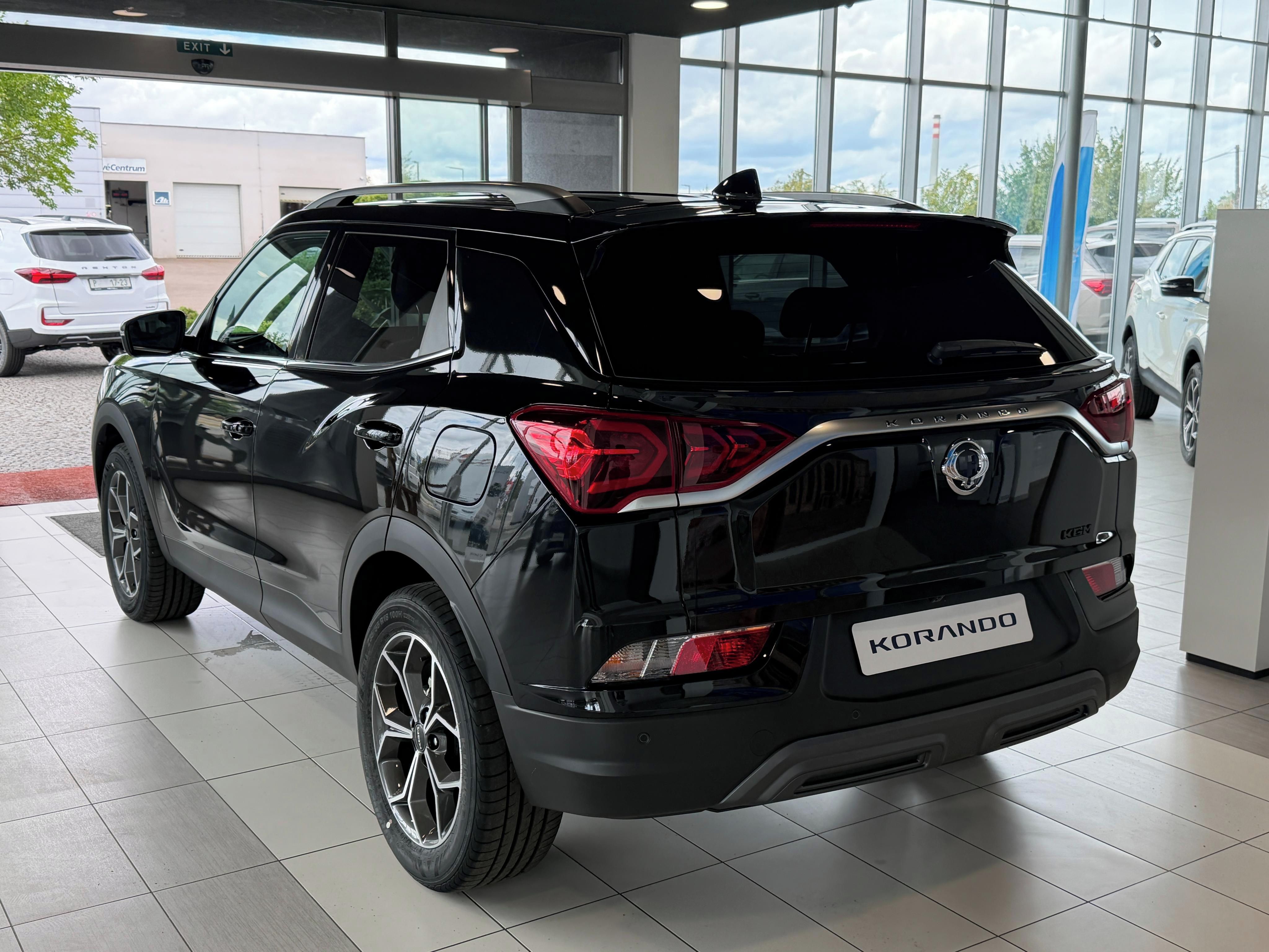 KGM Korando, 6AT; 4x4; SMART; MODEL 2026 - fotka 4