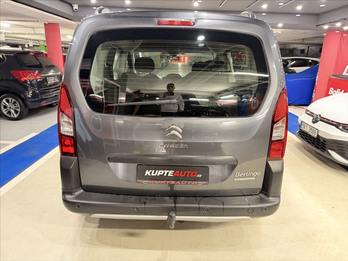 Citroën Berlingo, 1,6 HDI - ČR - 5 MÍST - fotka 4
