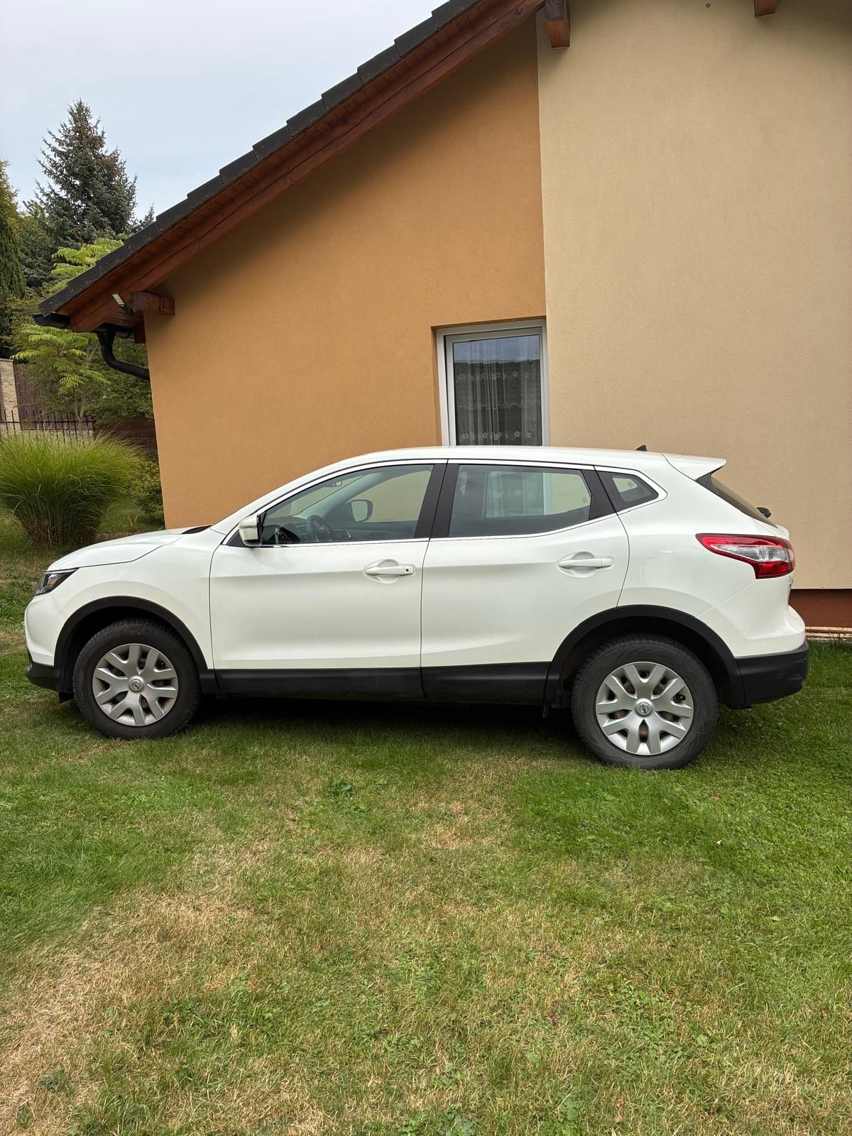 Nissan Qashqai, 1.2 benzin - fotka 2