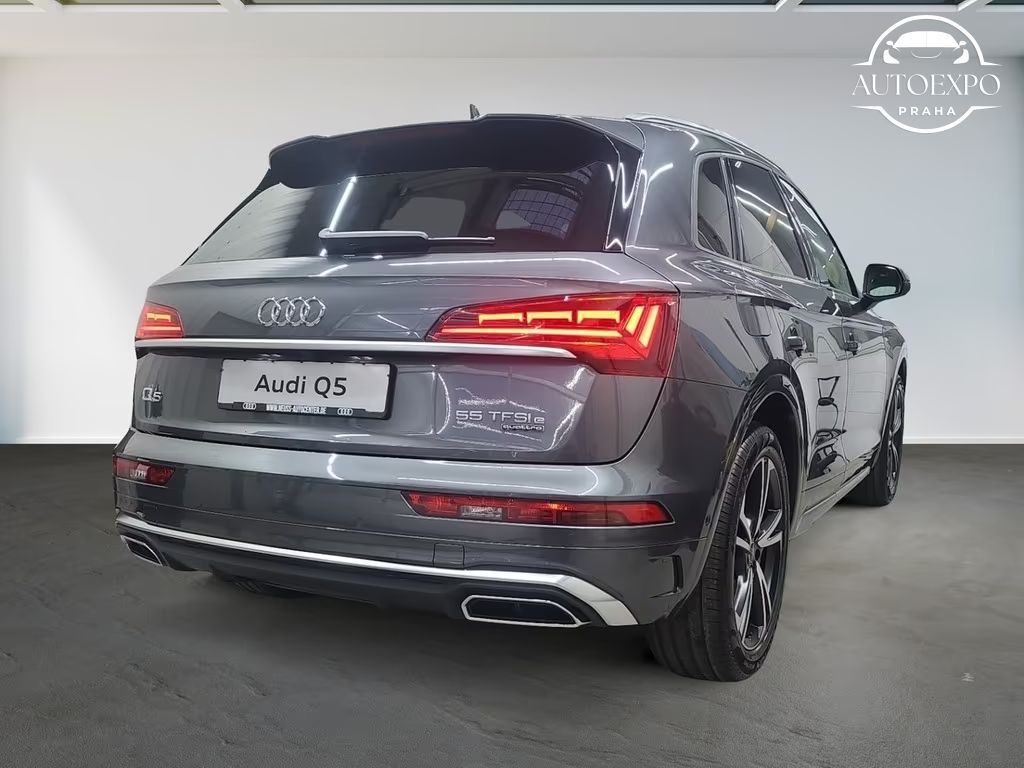 Audi Q5, S line 55 TFSI e* quattro - fotka 4