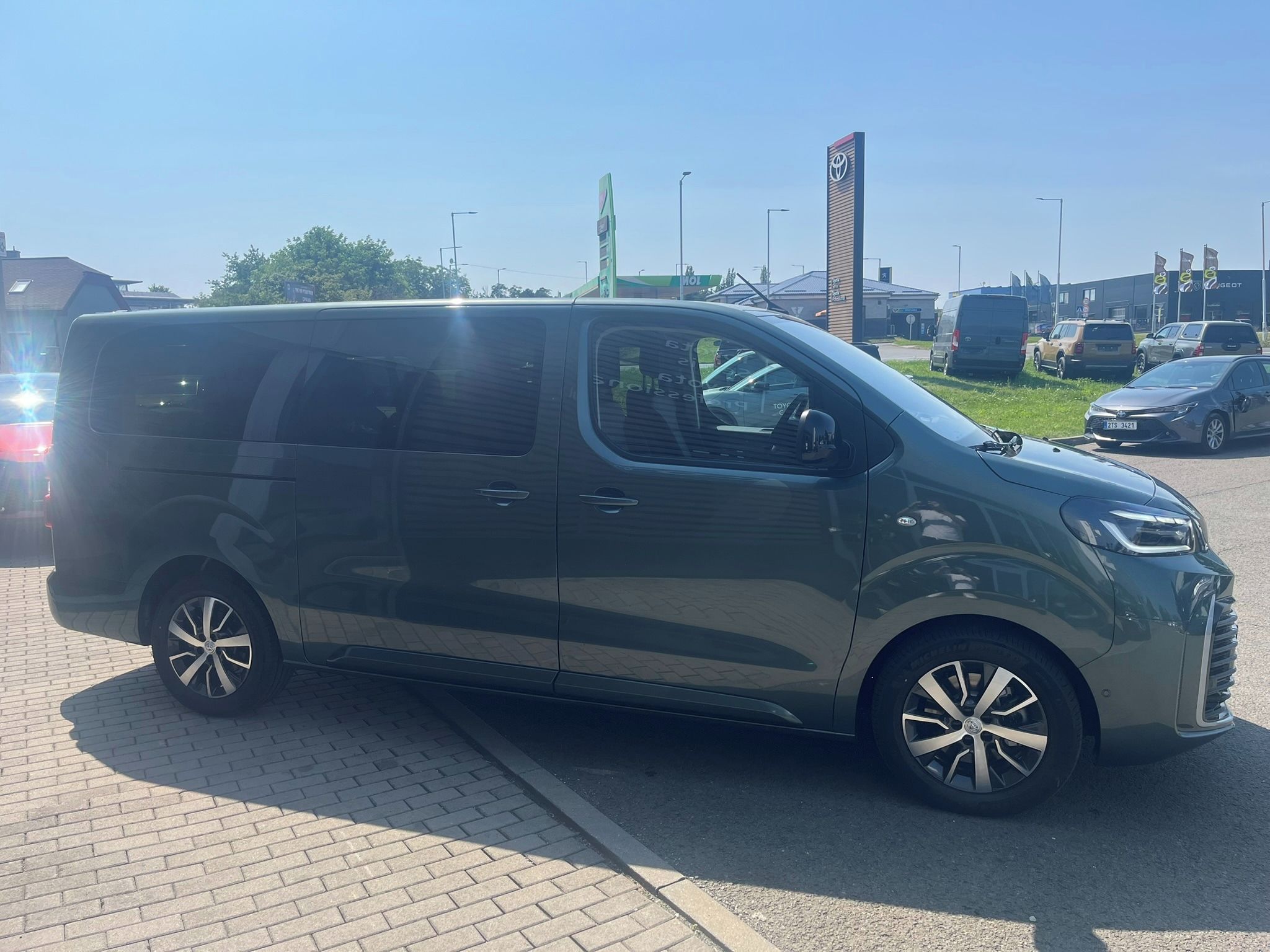 Toyota Proace Verso, 2.2L Family TAŽNÉ - fotka 4