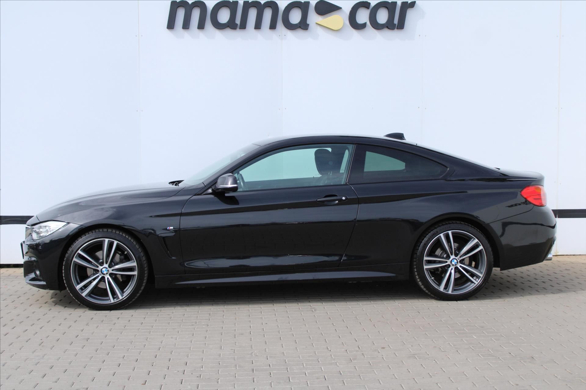 BMW Řada 4, 420D xDrive 140kW M PAKET - fotka 4