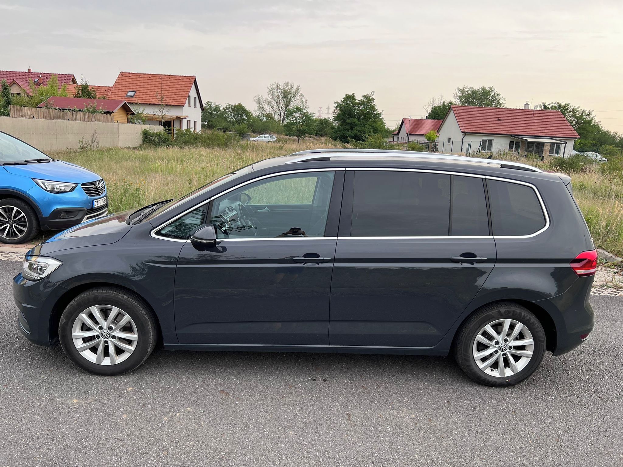 Volkswagen Touran, 1.5TSI Highline DSG, původ ČR - fotka 5
