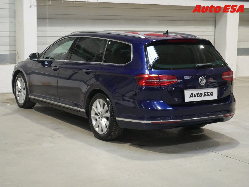 Volkswagen Passat, 2.0TDi,DSG,navi,LED - fotka 6