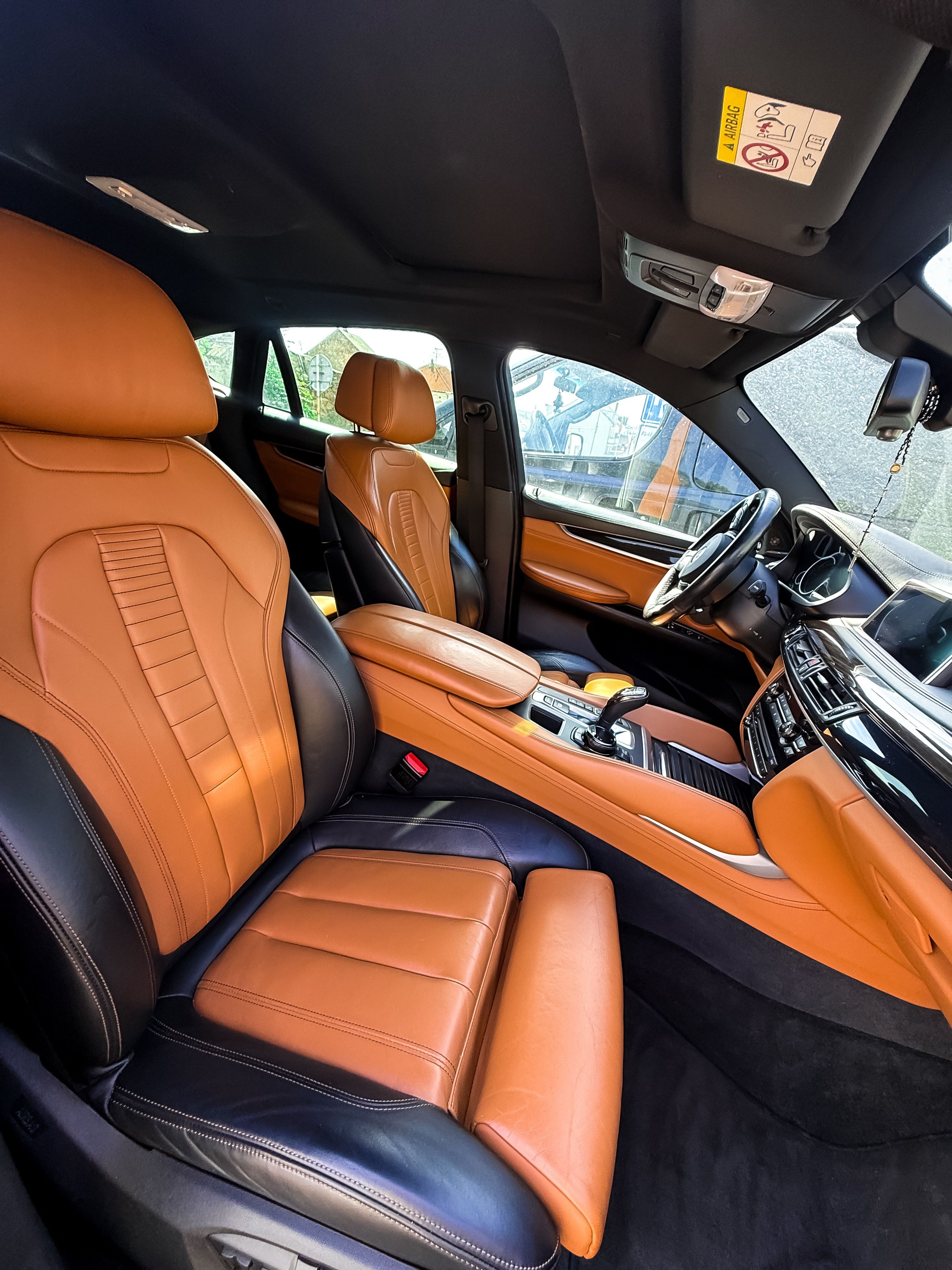 BMW X6, M50d 280kW - fotka 6