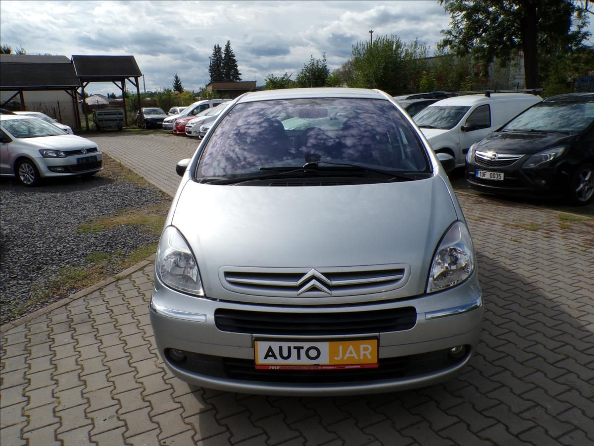 Citroën Xsara, 2,0 i  AUTOMAT,TAŽ.ZAŘ. - fotka 2