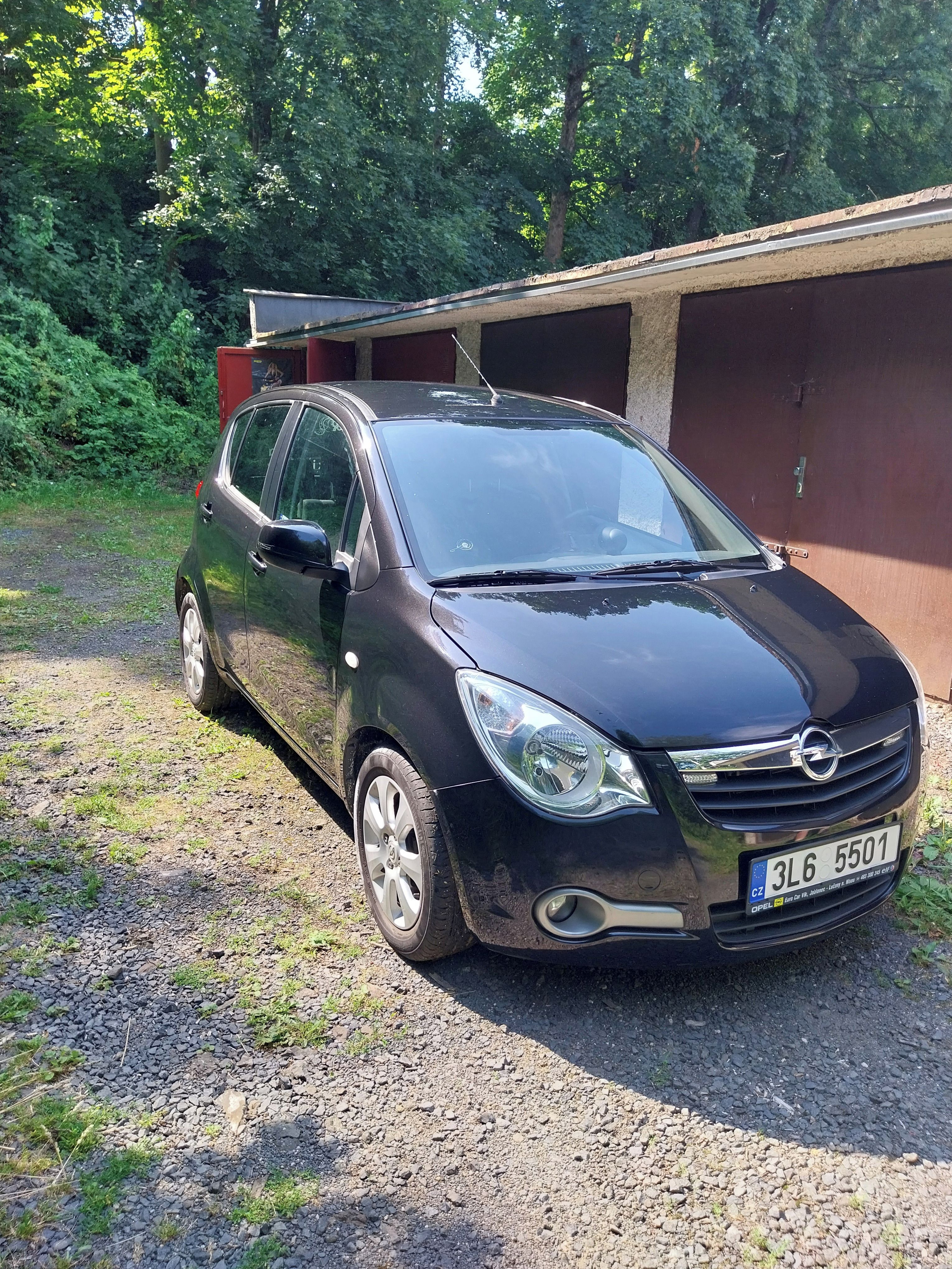 Opel Agila
