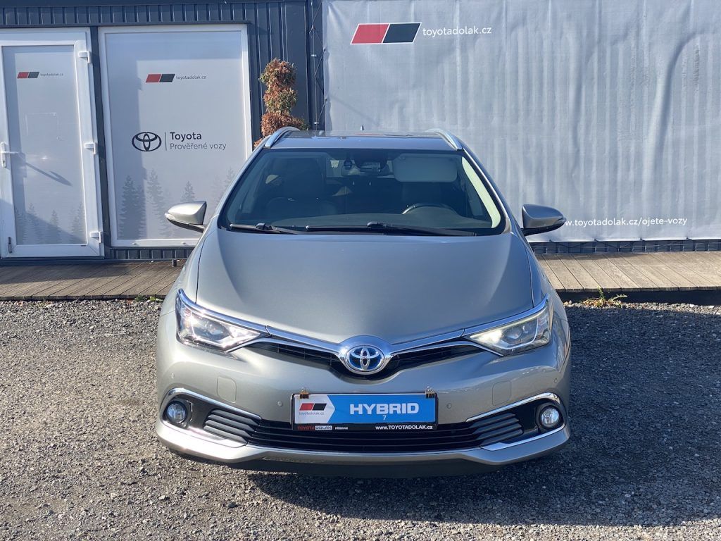 Toyota Auris, 1.8HSD, ČR, Executive, záruka - fotka 3