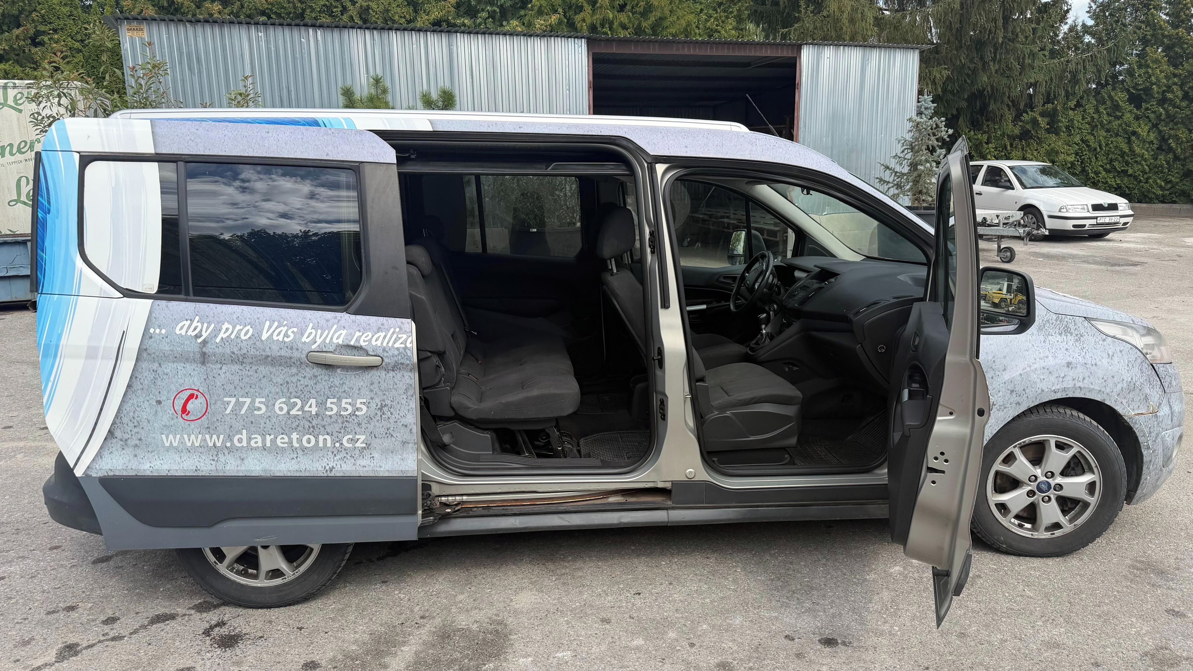 Ford Tourneo Connect - fotka 2