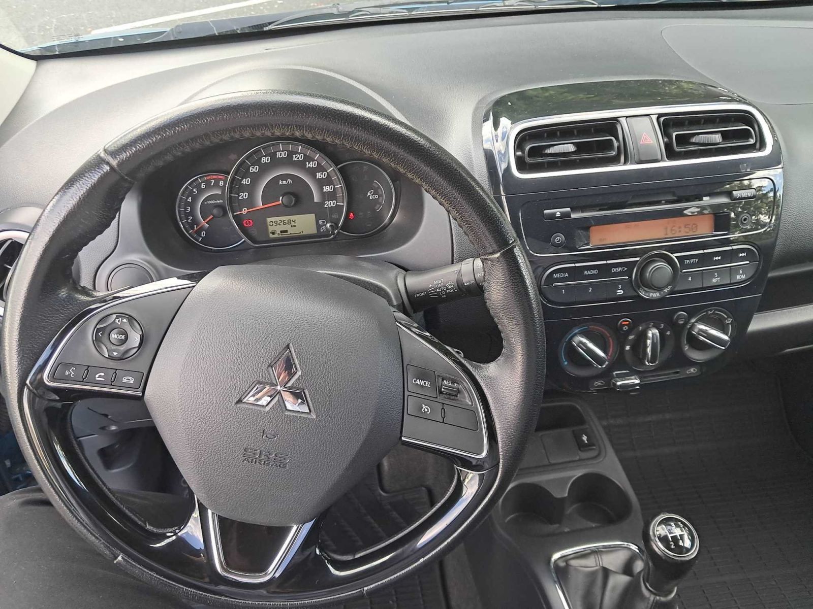 Mitsubishi Space Star, 1.2 MIVEC, Invite, ČR,1.maj - fotka 3