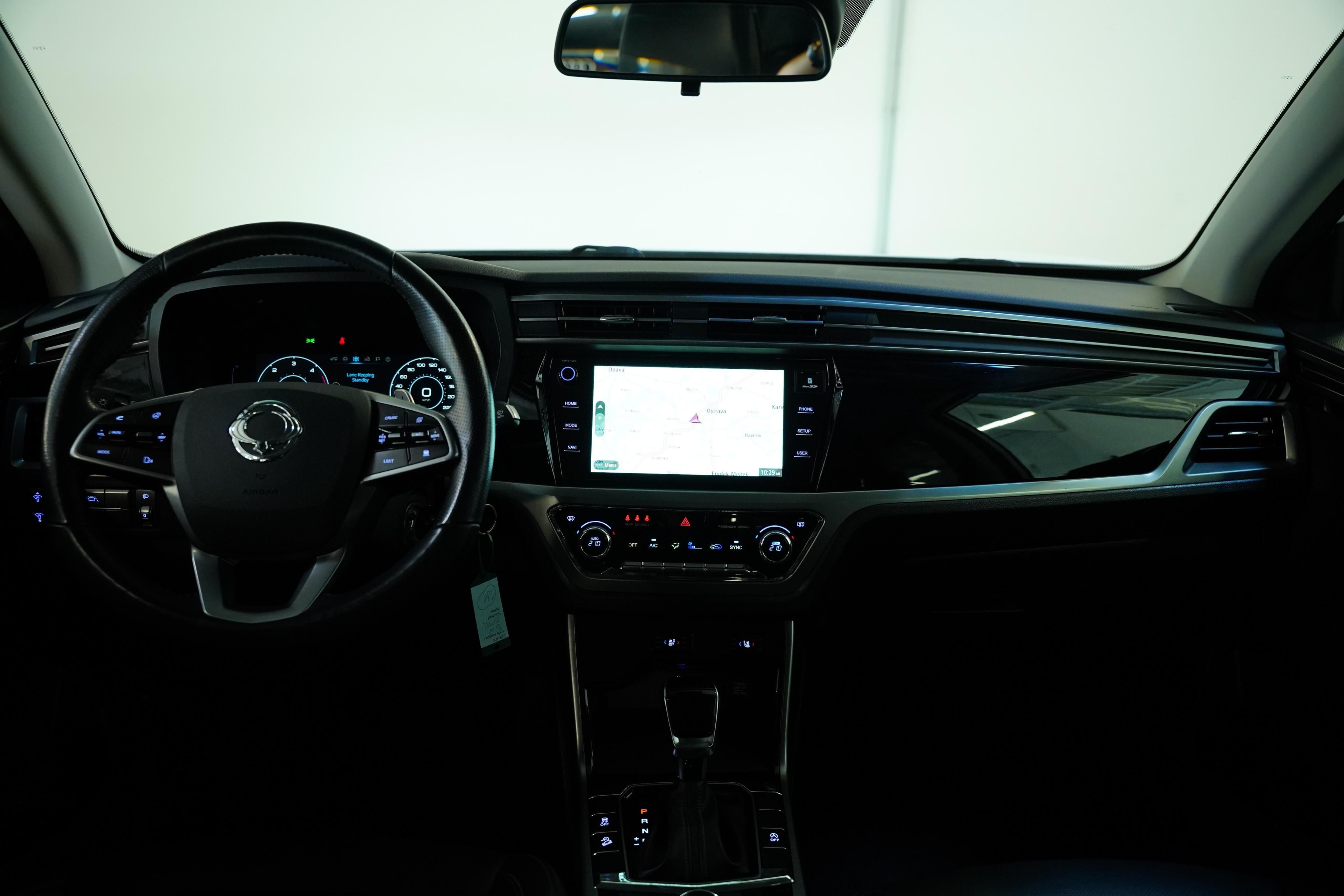 SsangYong Korando, 1.6 XDI Automat - fotka 5